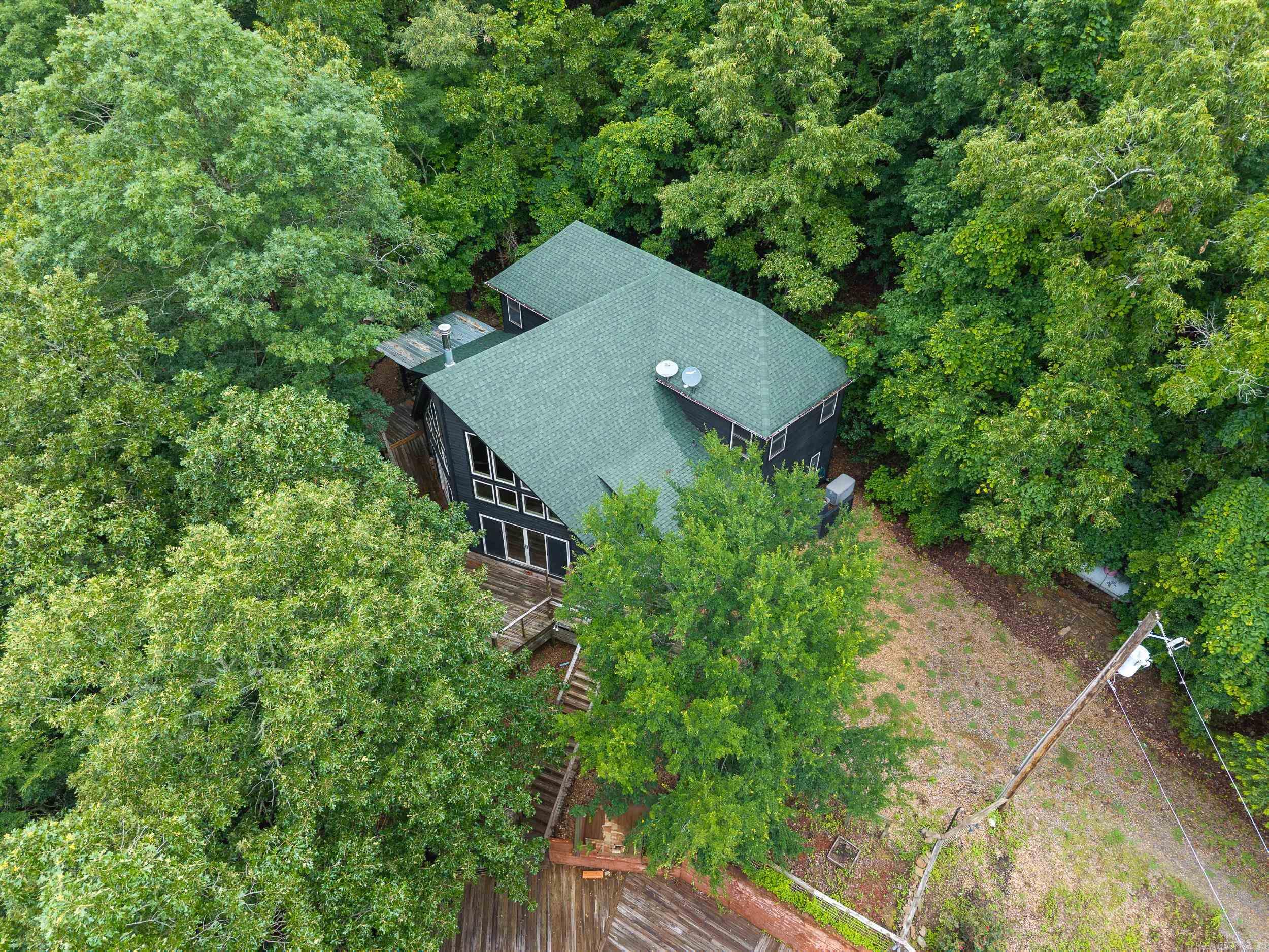 32 Cove Chapel  Springfield, AR