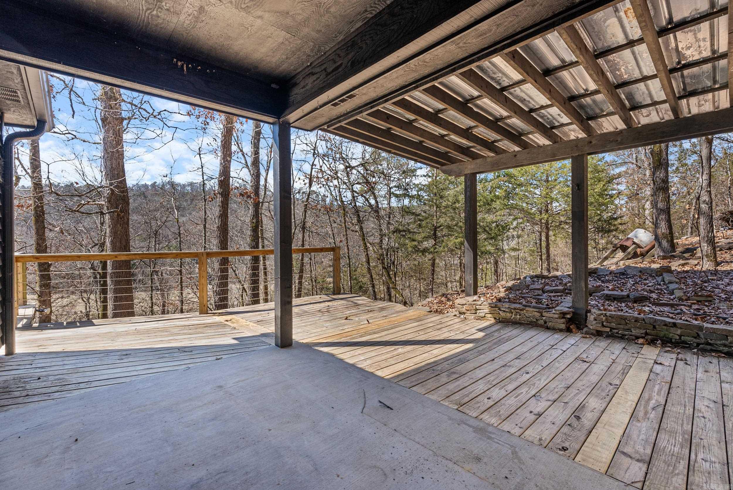 32 Cove Chapel  Springfield, AR