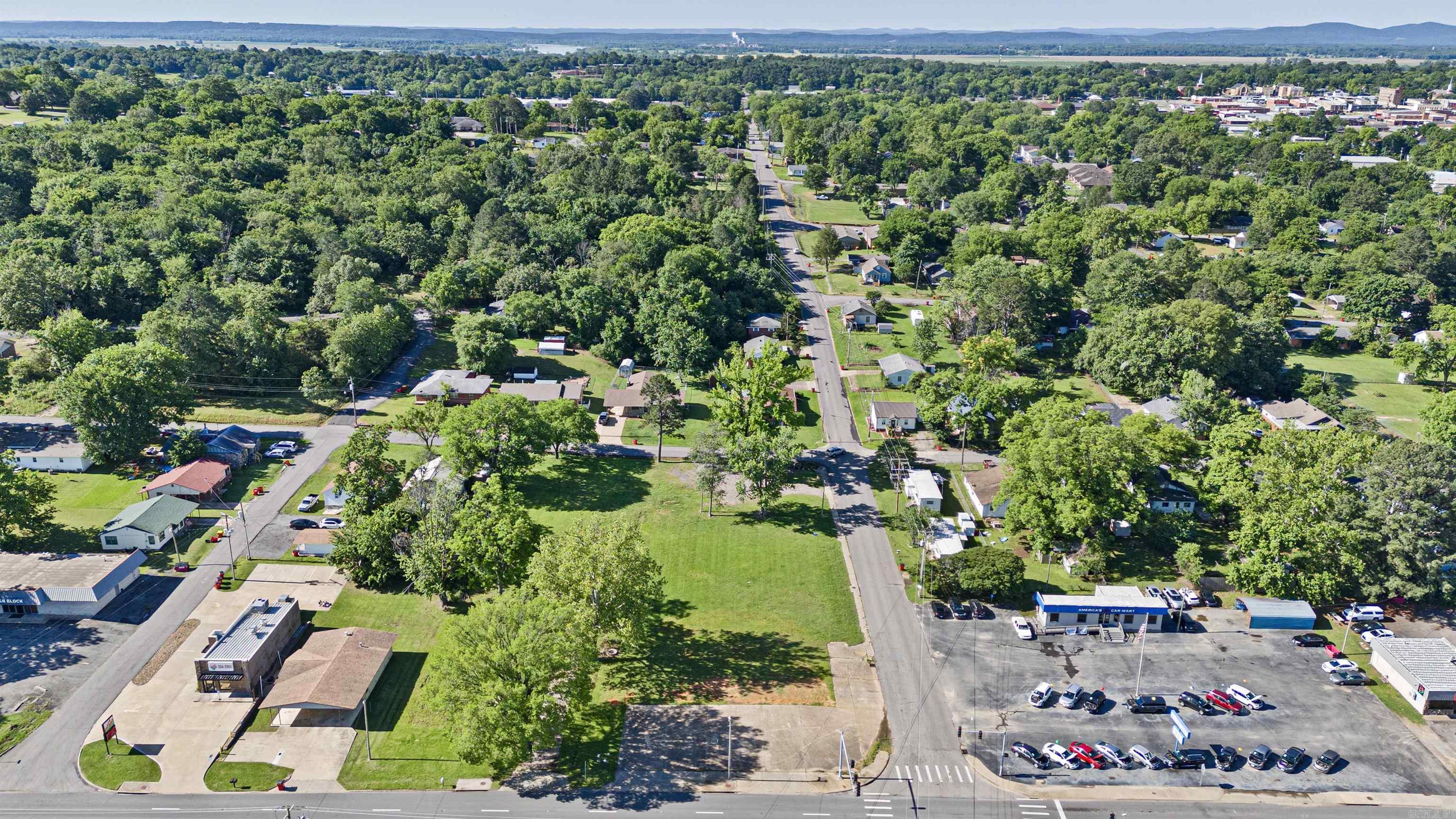 604 E Harding St  Morrilton, AR