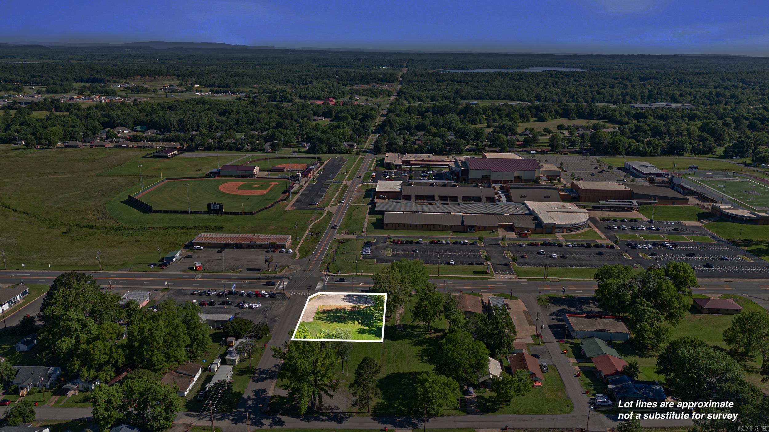 Lot Corner Harding and Will  Morrilton, AR