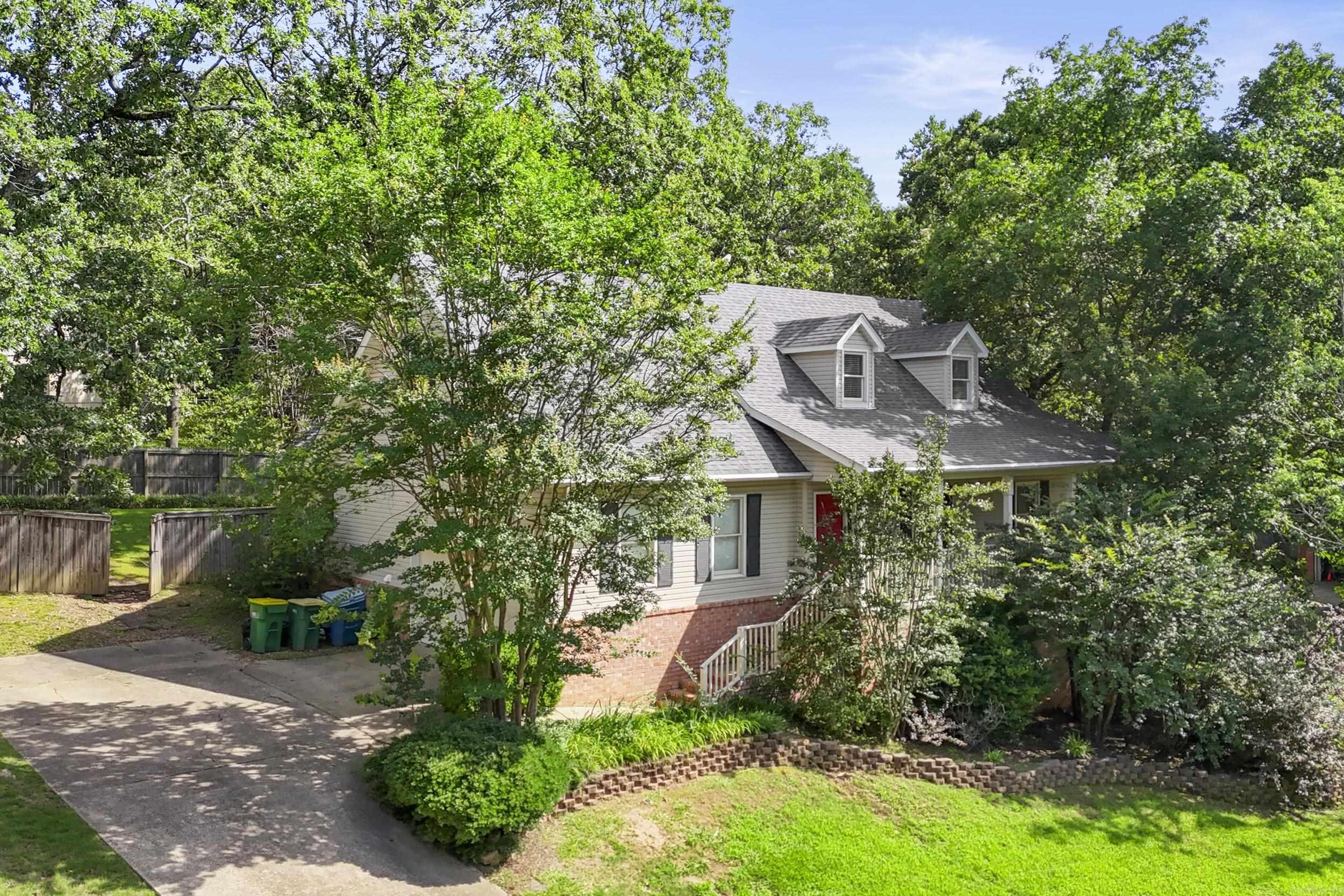 69 Saint Thomas  Little Rock, AR