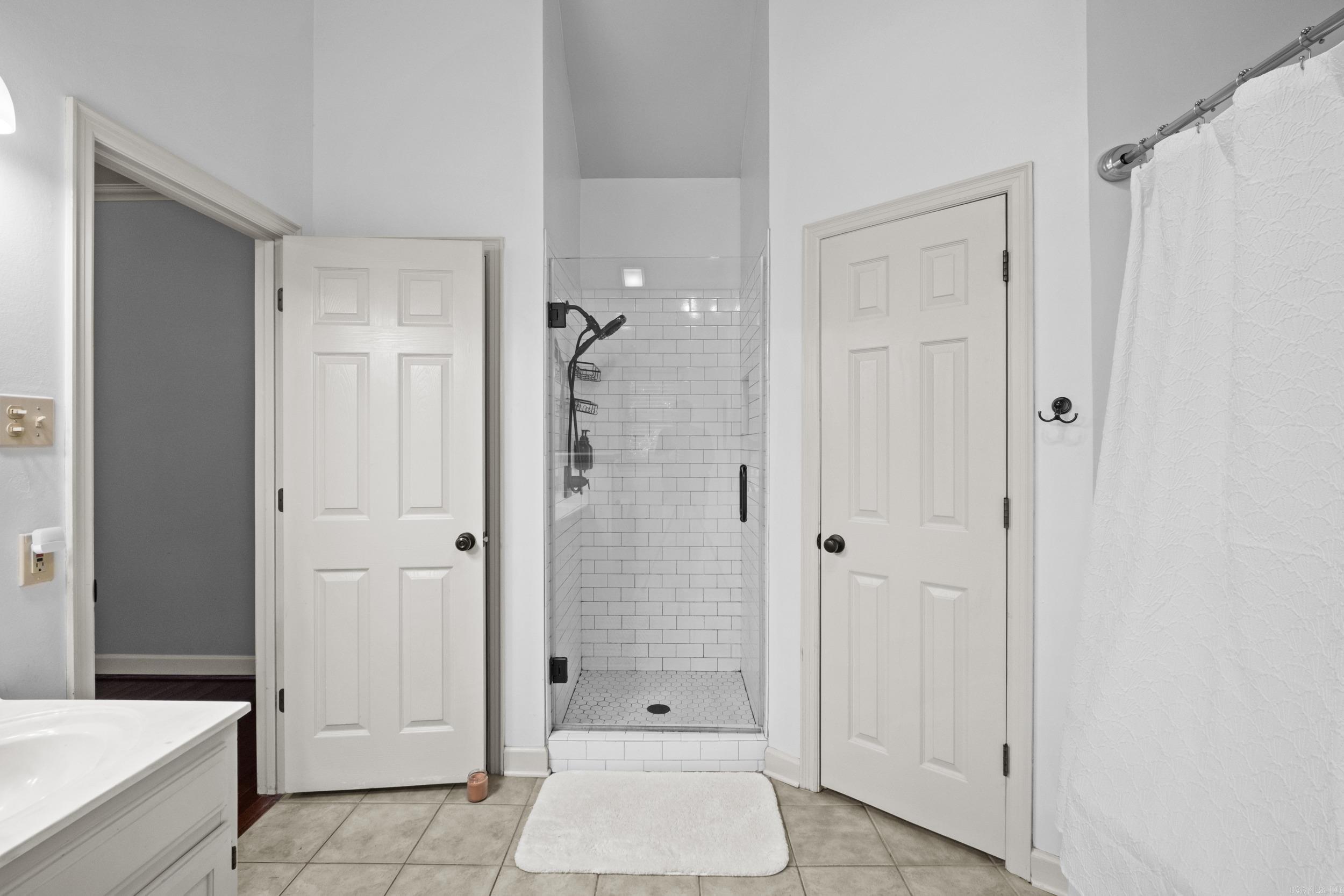 69 Saint Thomas  Little Rock, AR