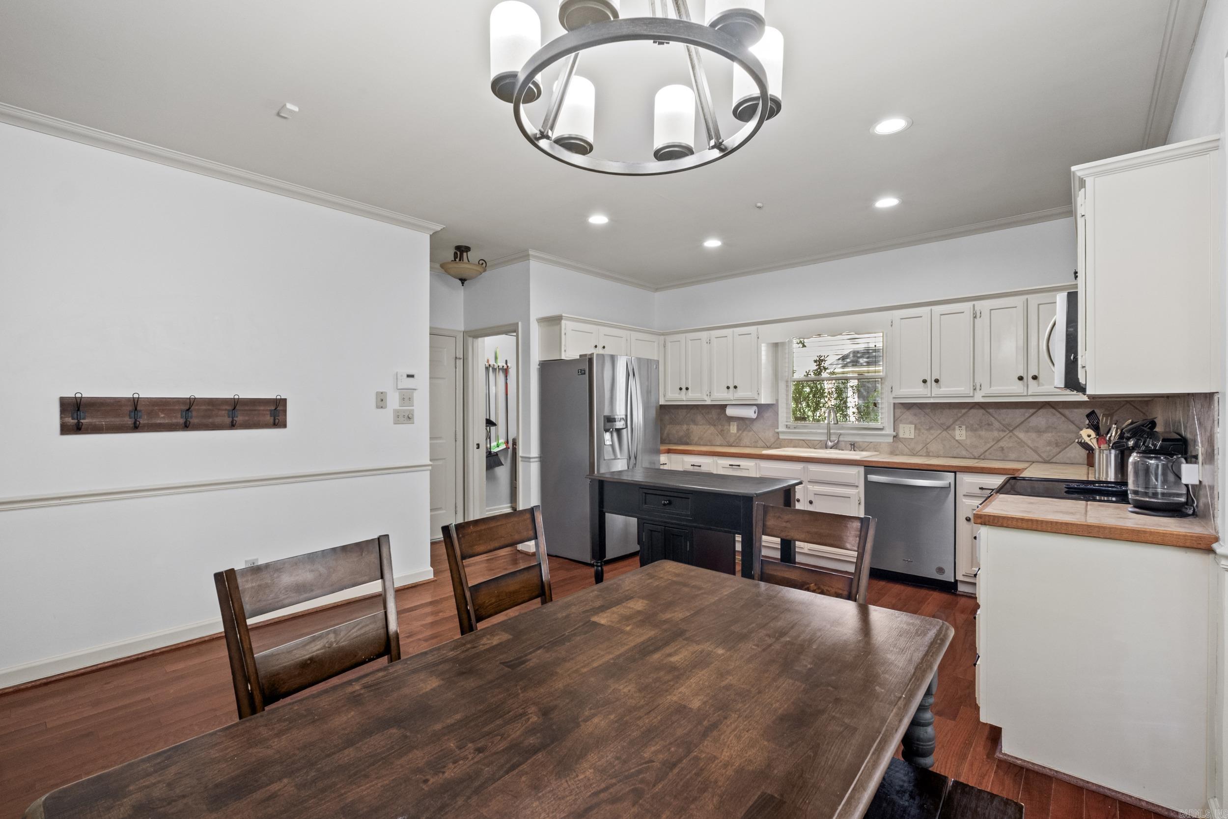69 Saint Thomas  Little Rock, AR