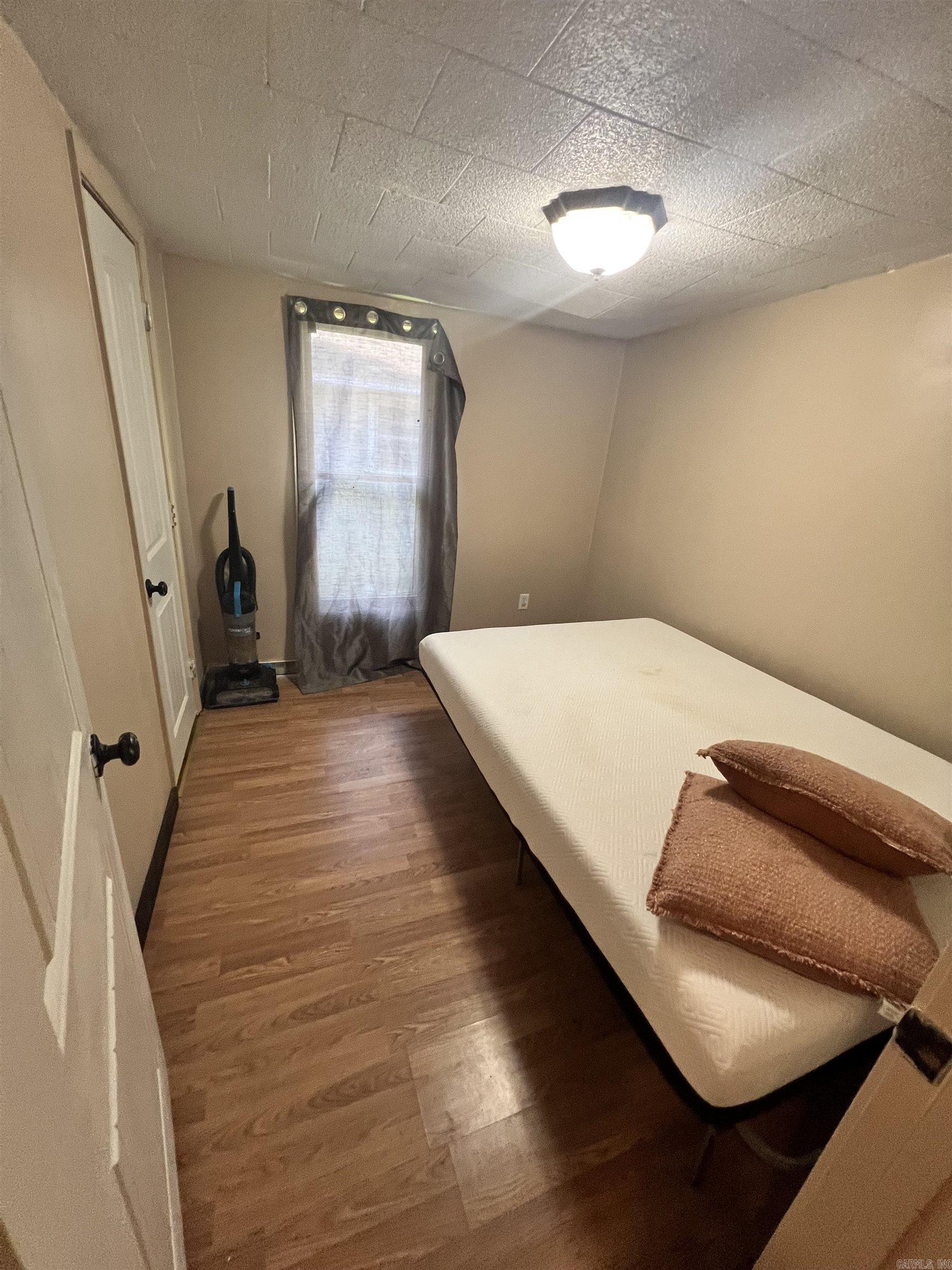 518 N 4th  Paragould, AR