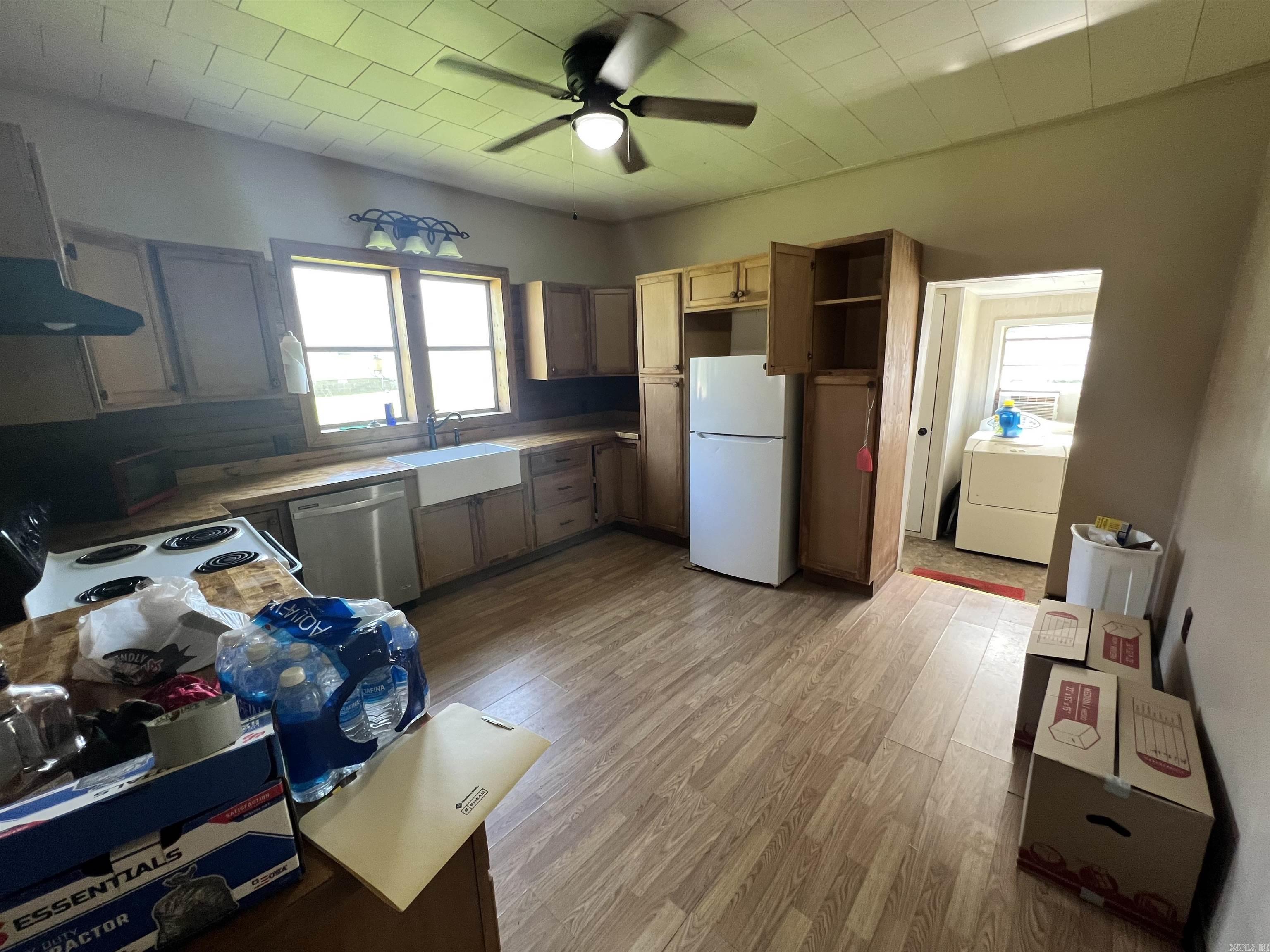 518 N 4th  Paragould, AR