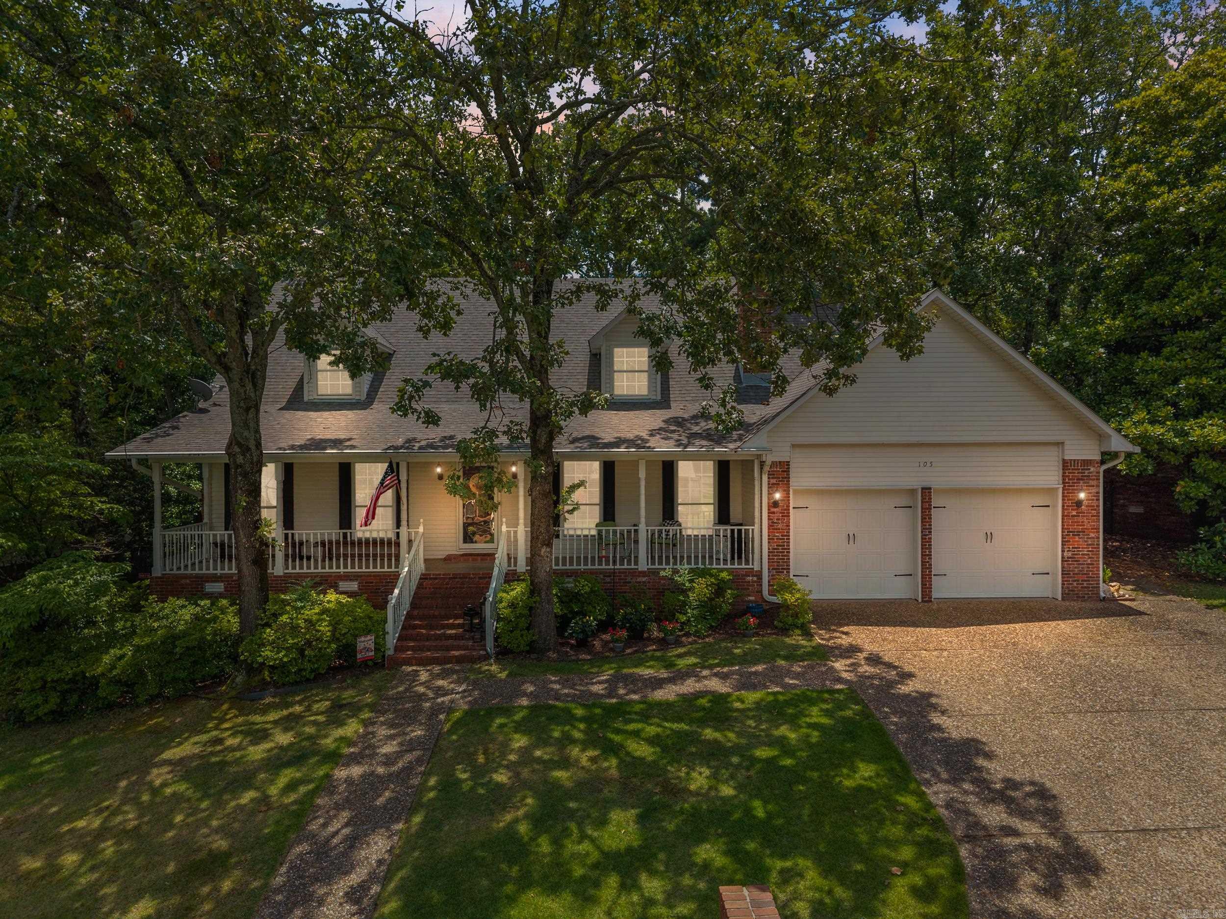 105 Little Creek  Sherwood, AR