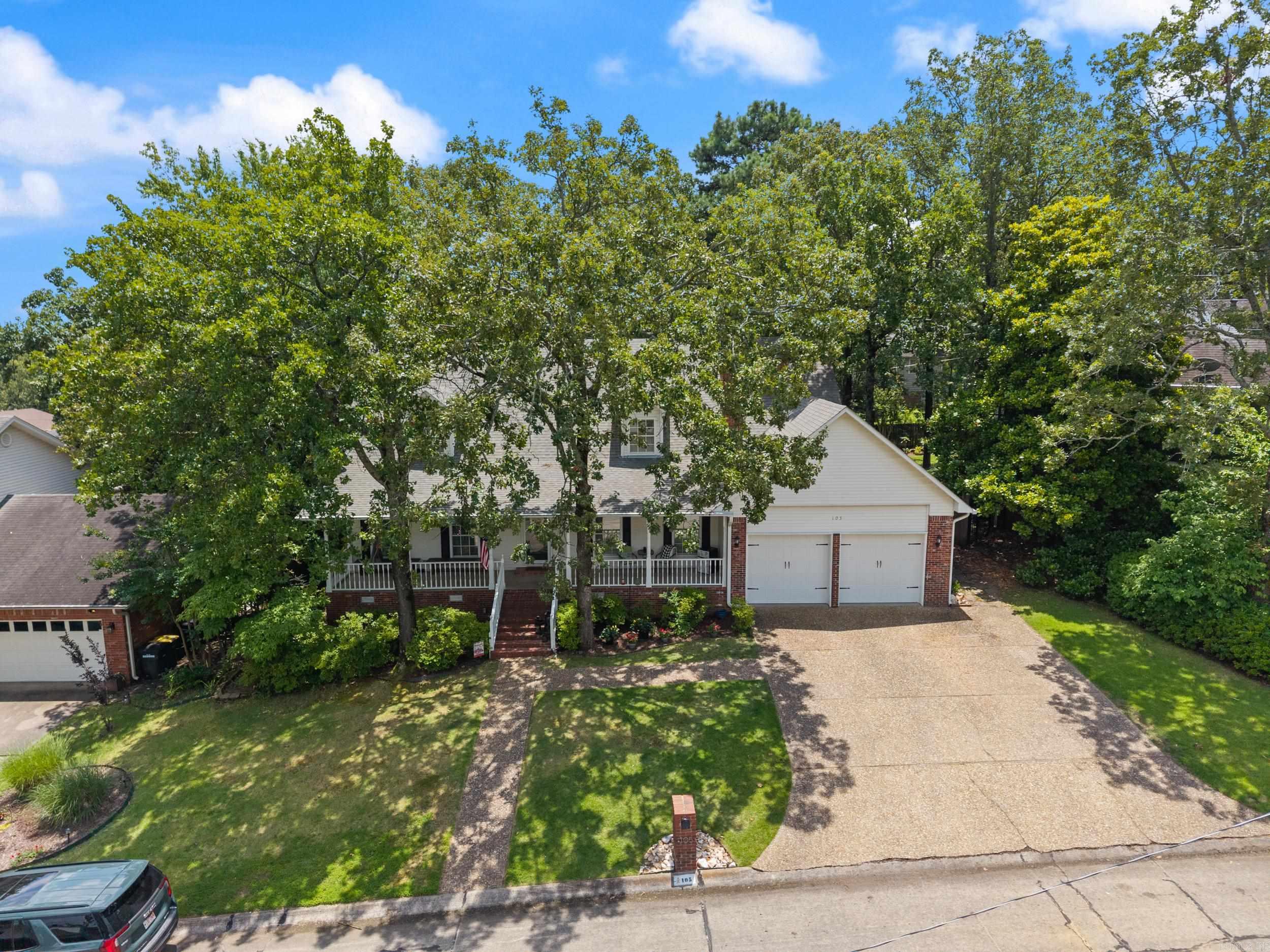 105 Little Creek  Sherwood, AR