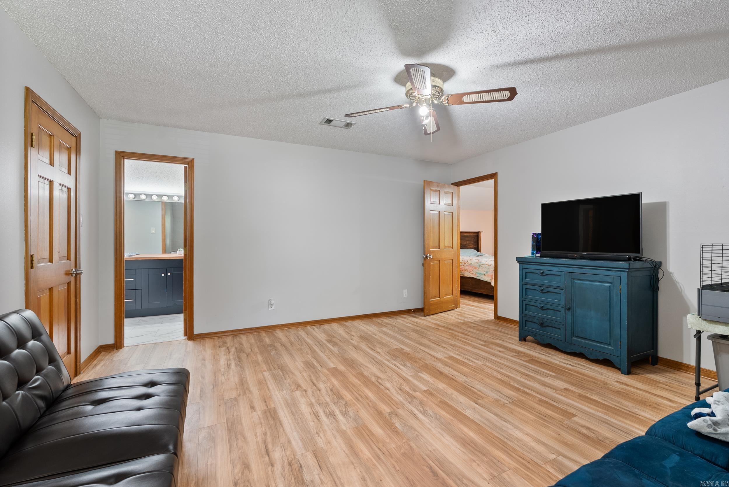 105 Little Creek  Sherwood, AR