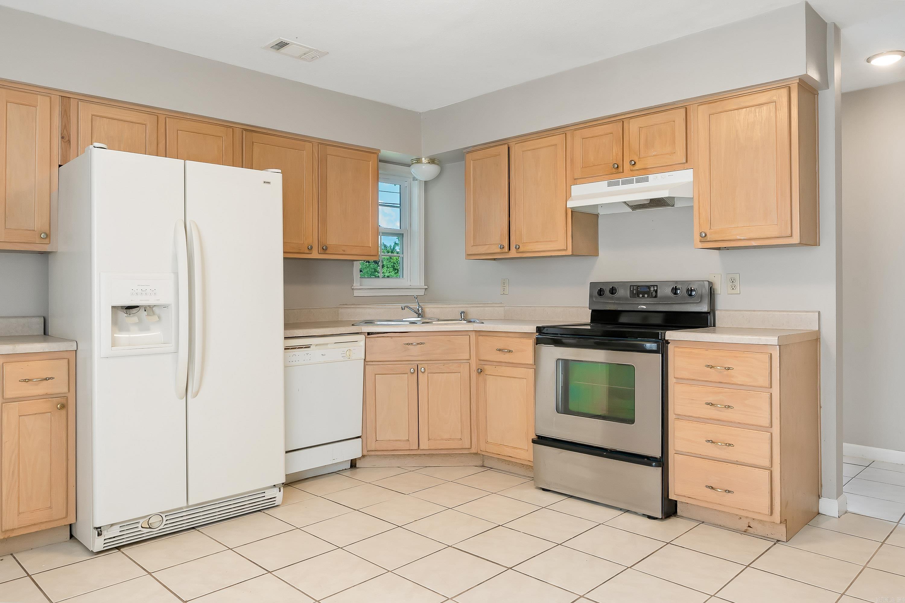 1607 W Washington  Jonesboro, AR