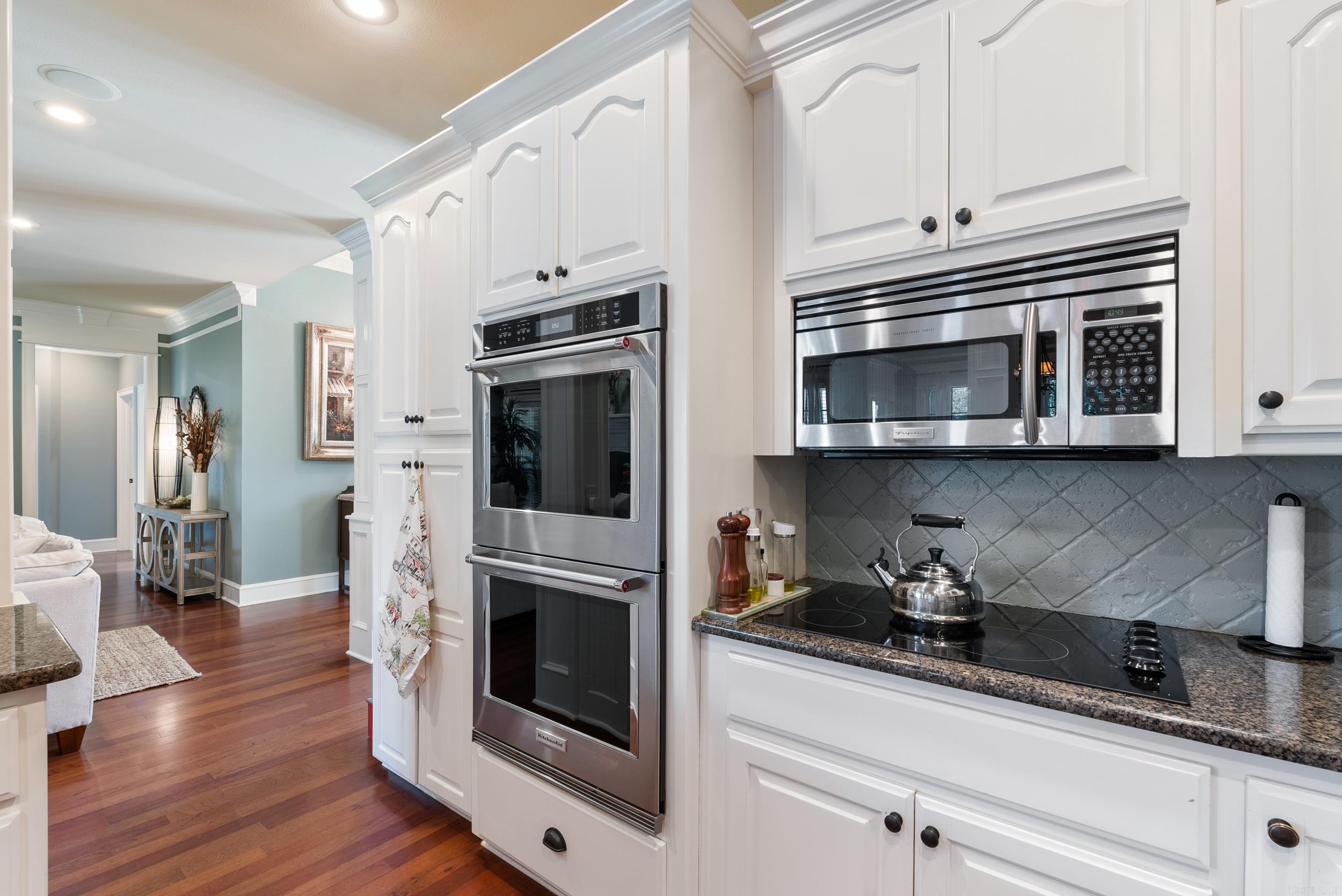 1305 Tolkien  Conway, AR