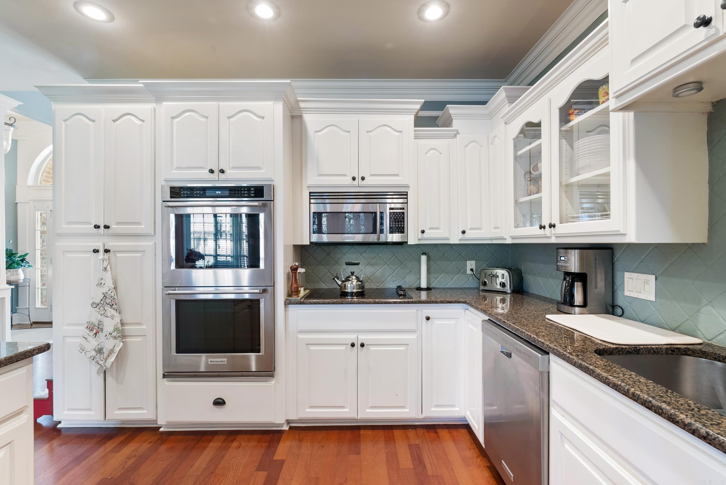 1305 Tolkien  Conway, AR