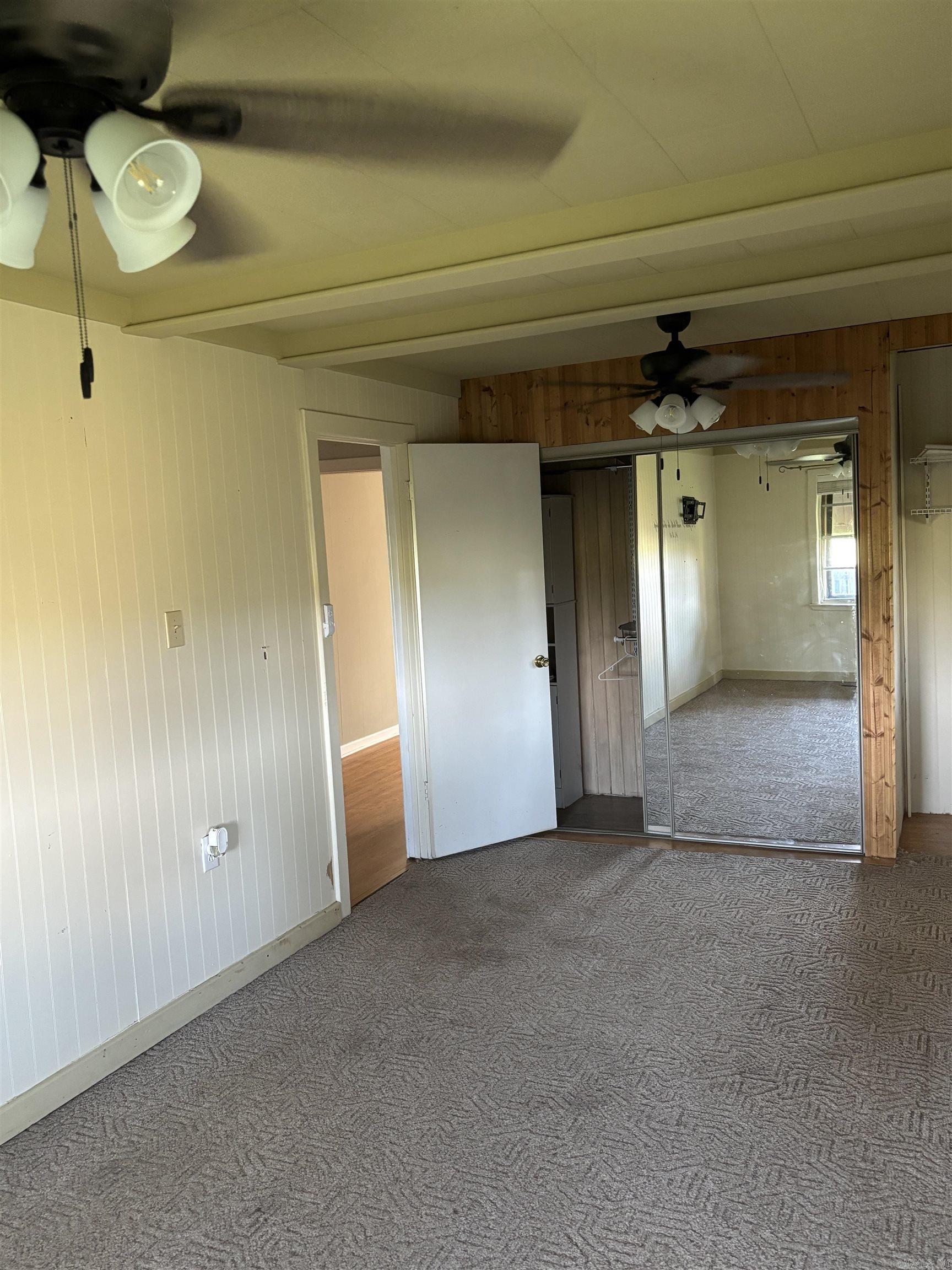 1702 S Ruddle Rd  Blytheville, AR