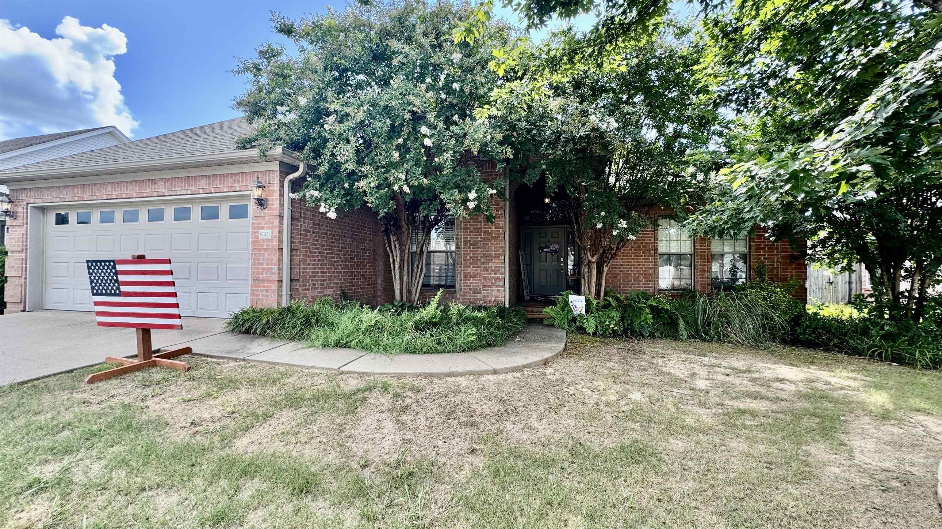 1695 Gardenia  Conway, AR