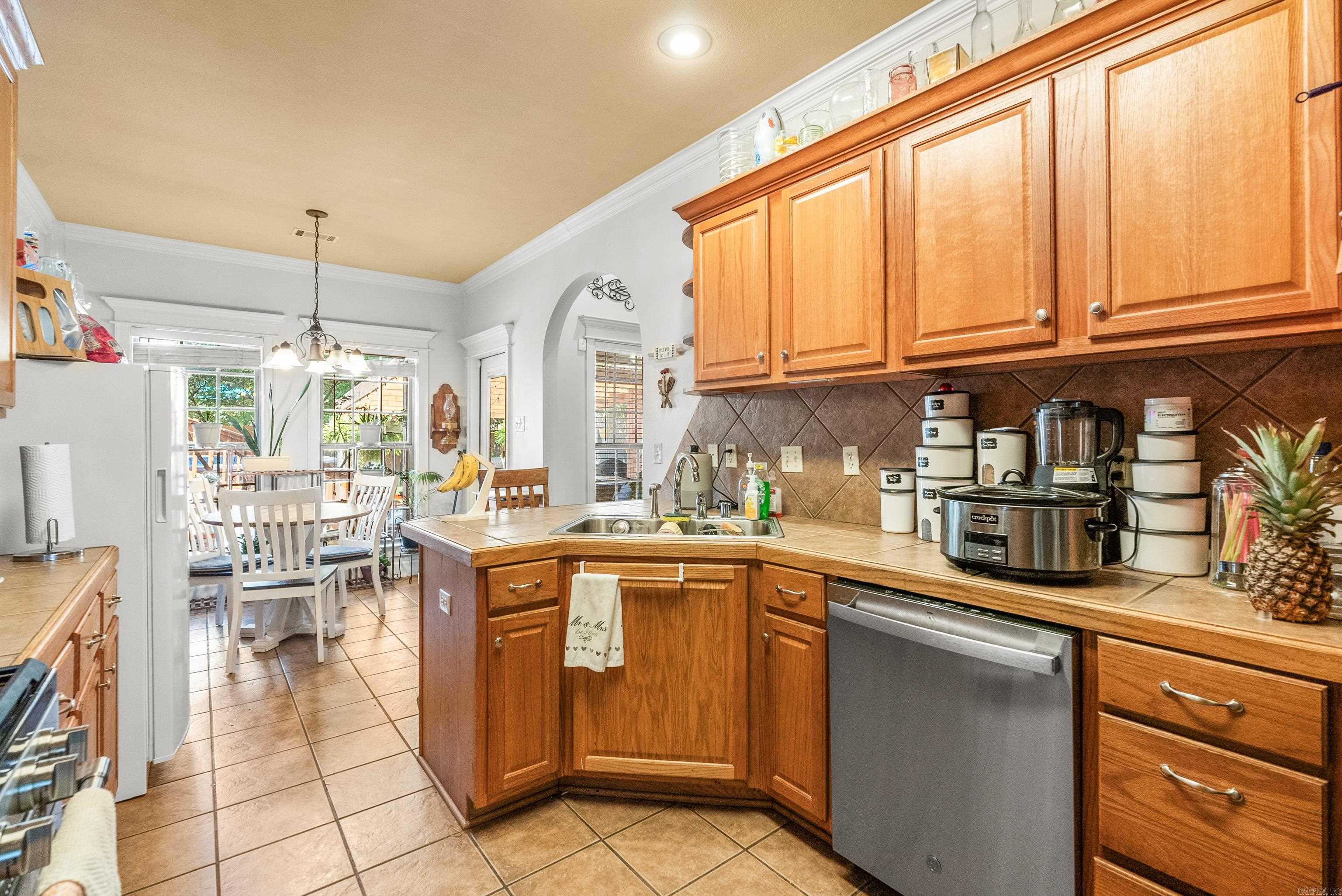 1695 Gardenia  Conway, AR