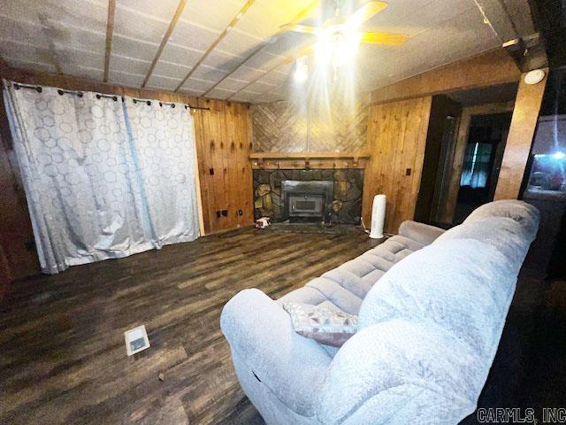 85 Stracner  Cleveland, AR