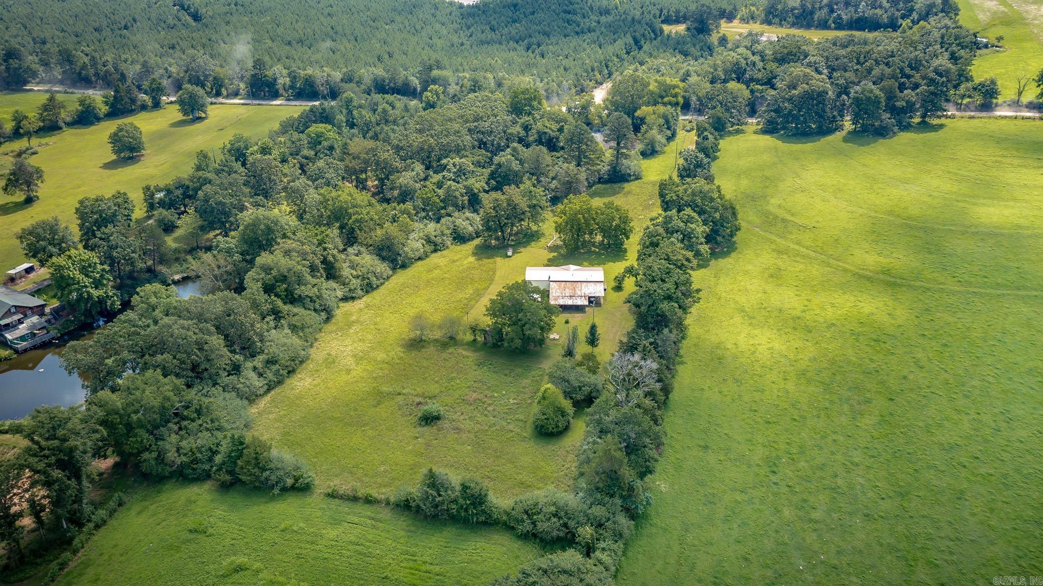 85 Stracner  Cleveland, AR