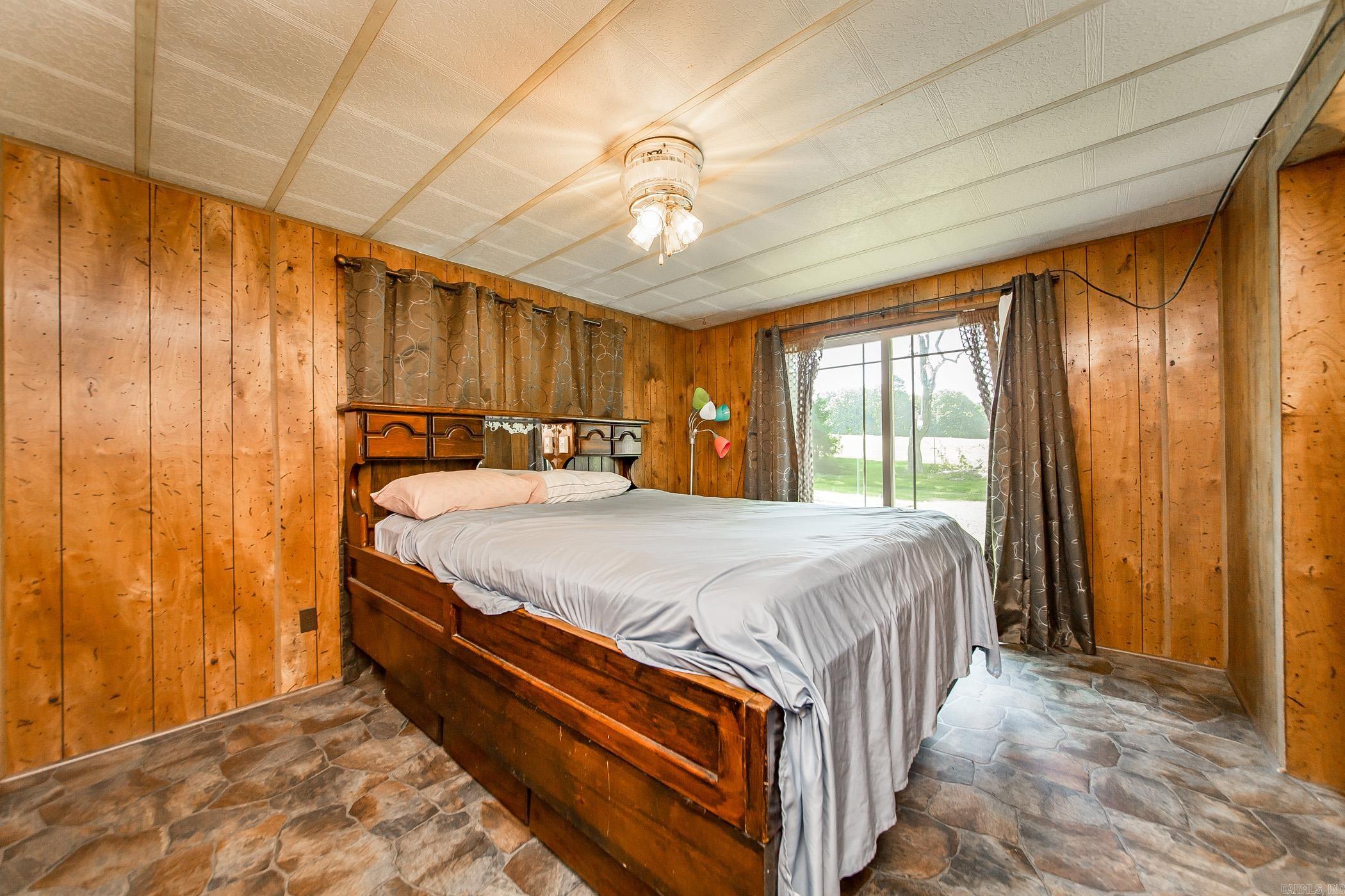 85 Stracner  Cleveland, AR
