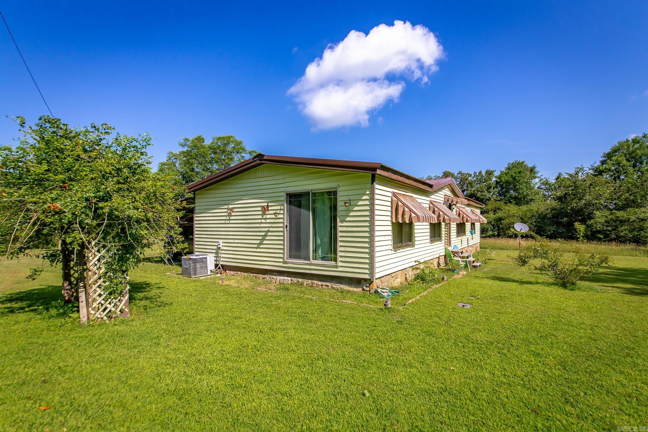 85 Stracner  Cleveland, AR