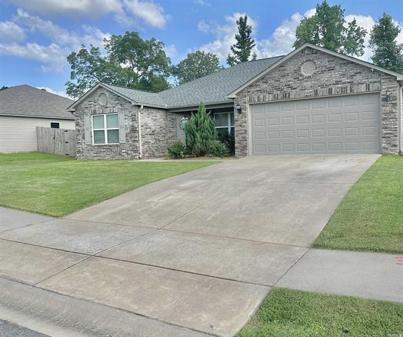 1604  Lil Larry Dr  Cabot, AR