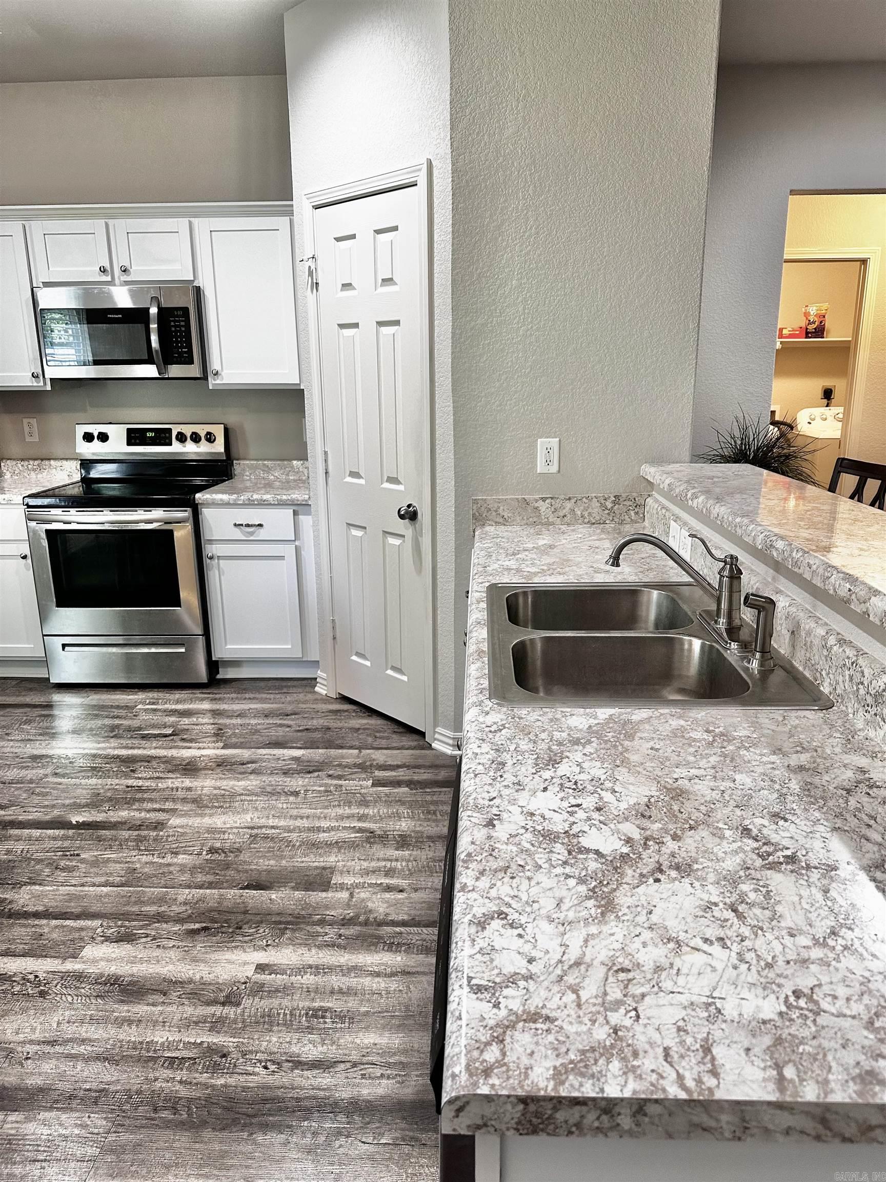 1604 Lil Larry Dr  Cabot, AR