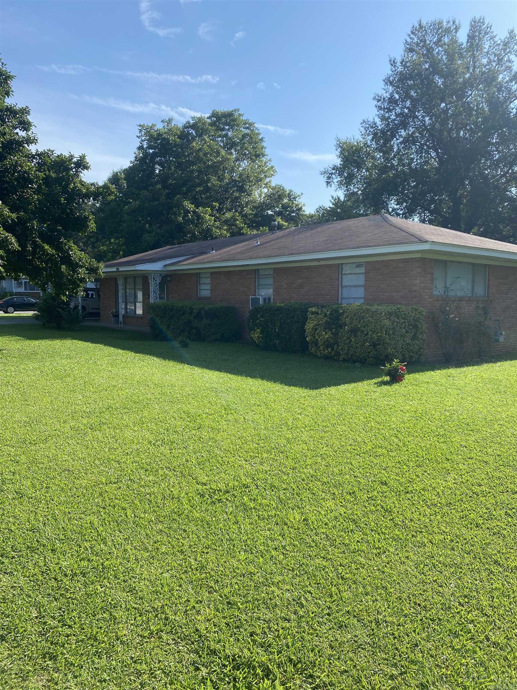 1212 Donaghey Ave.  Conway, AR