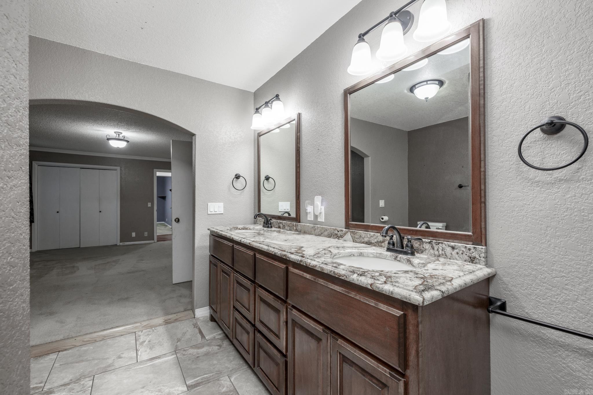 16 Arias  Hot Springs Village, AR