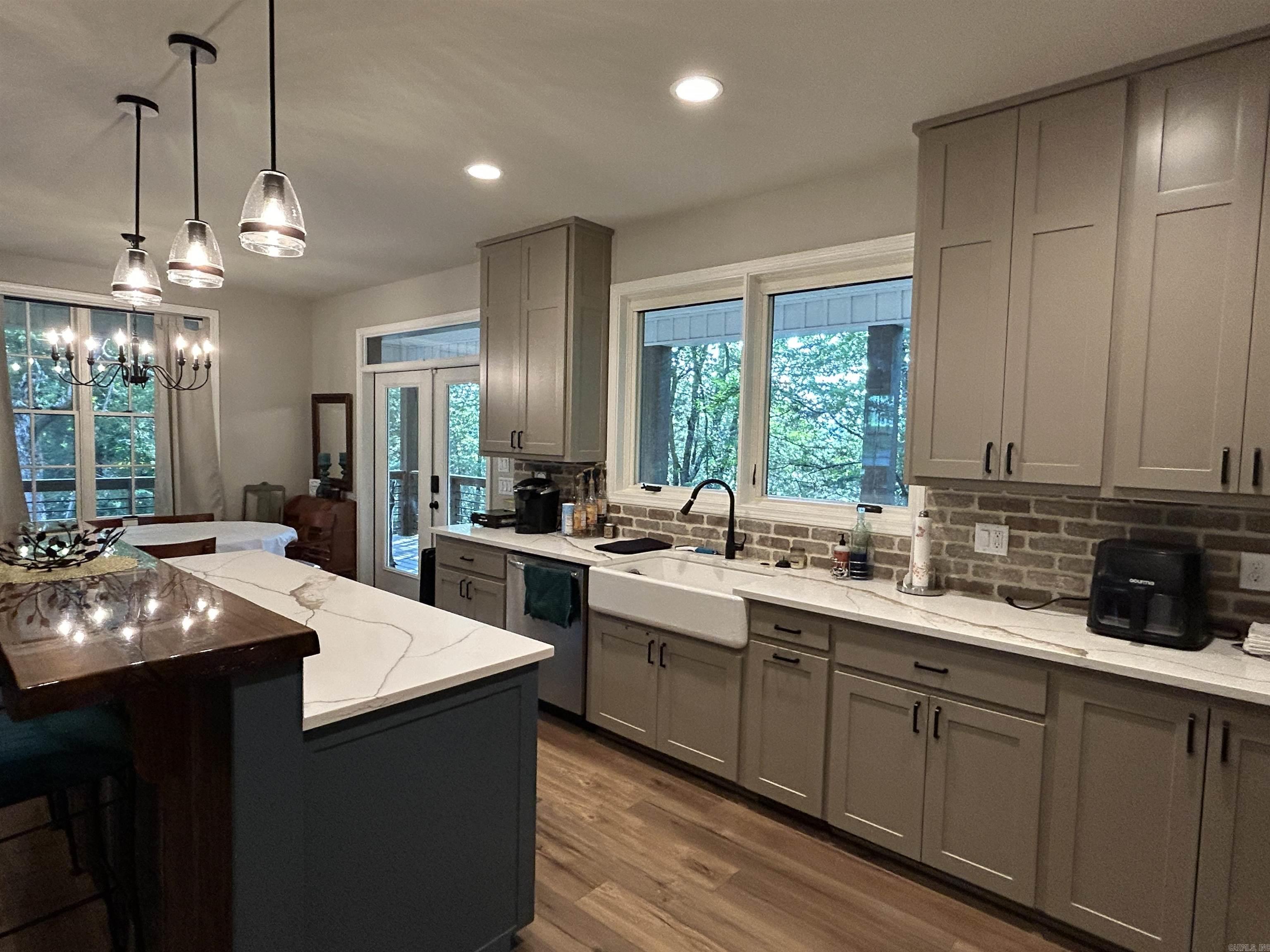 3247 Dug Hill  Drasco, AR