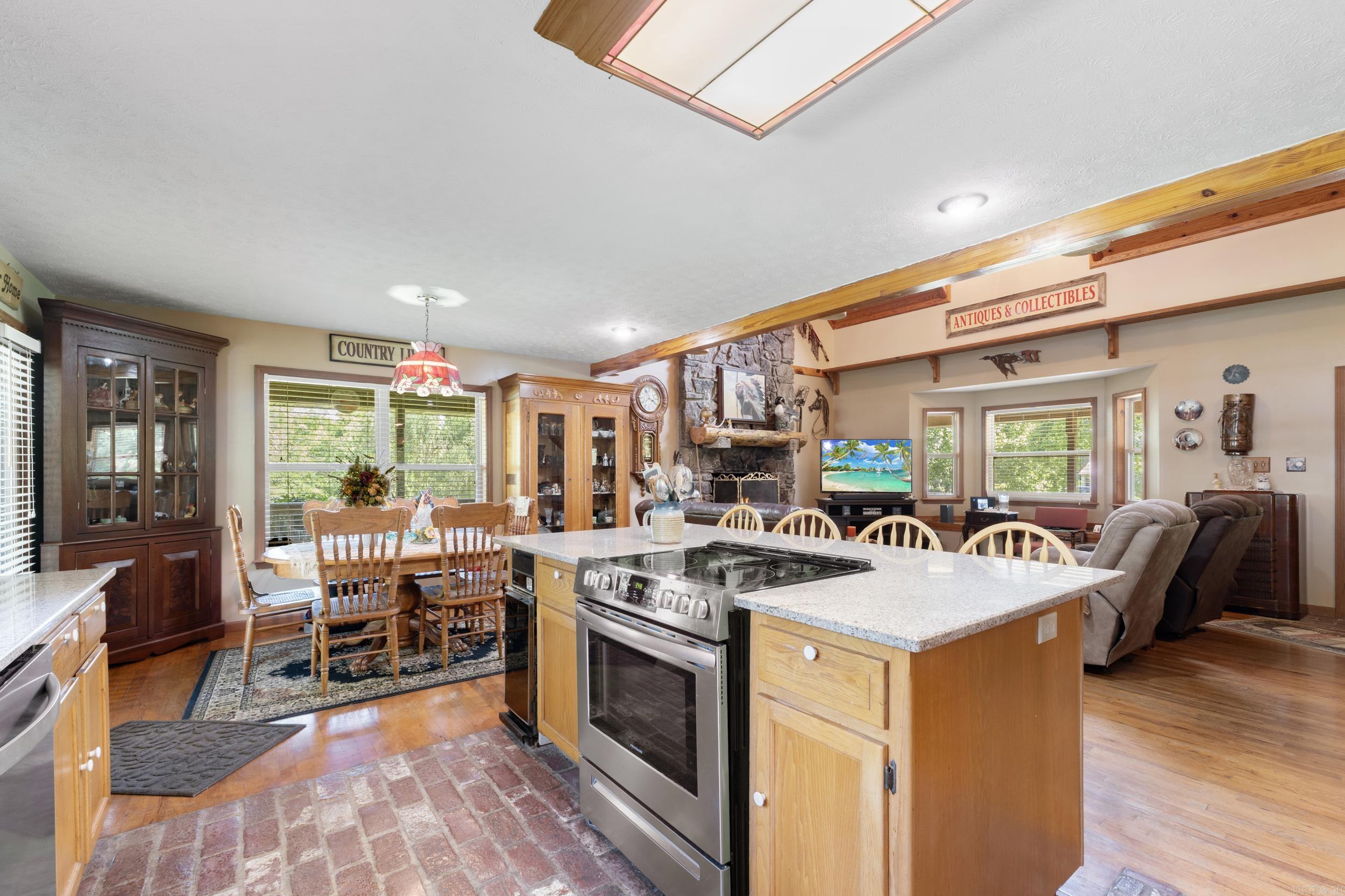 170 Little Lane  Cotter, AR