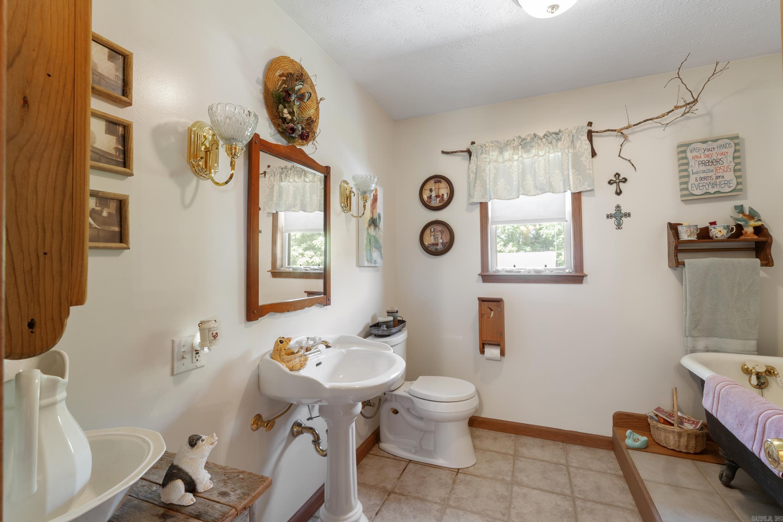 170 Little Lane  Cotter, AR