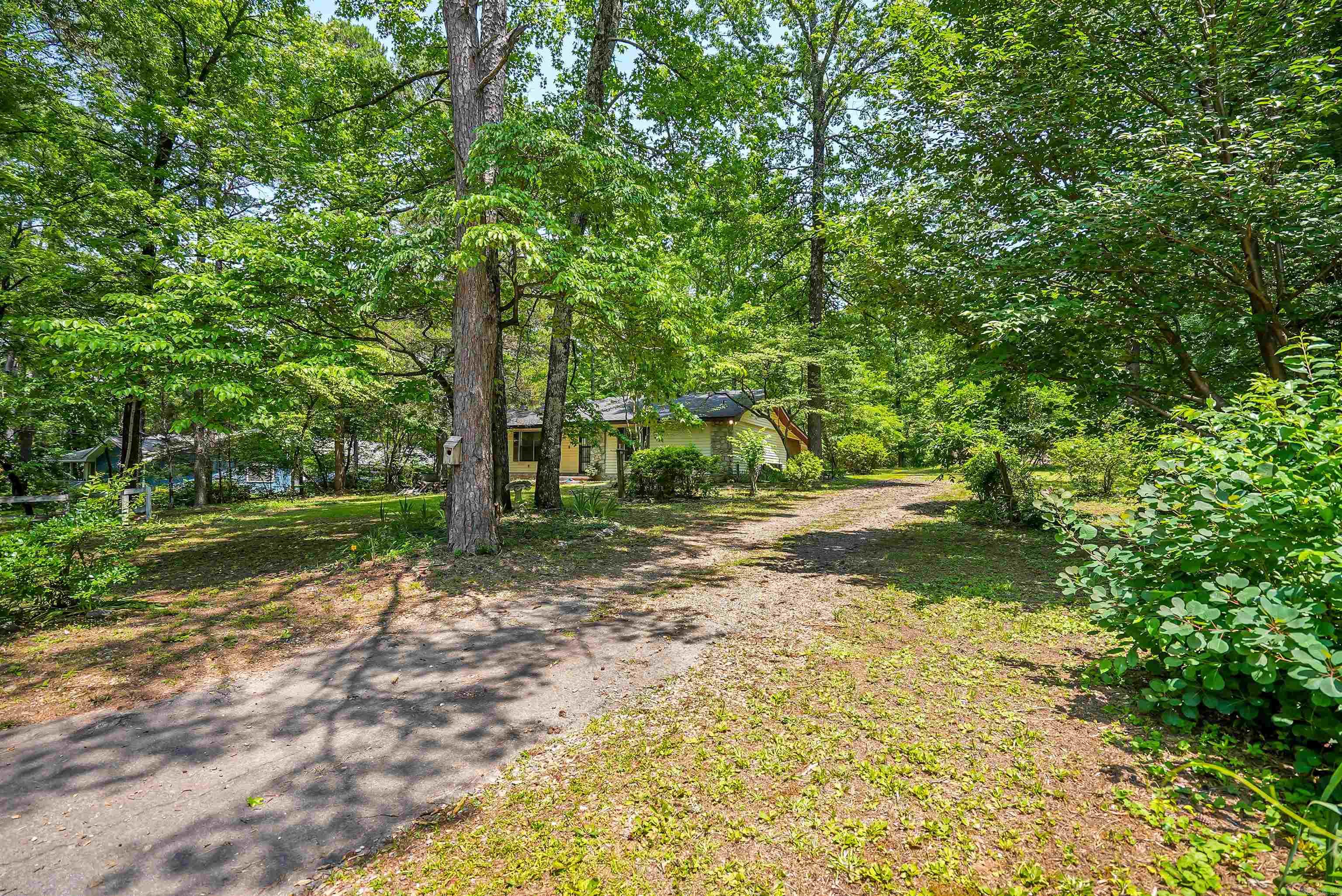 14 Thousand Oaks  Conway, AR