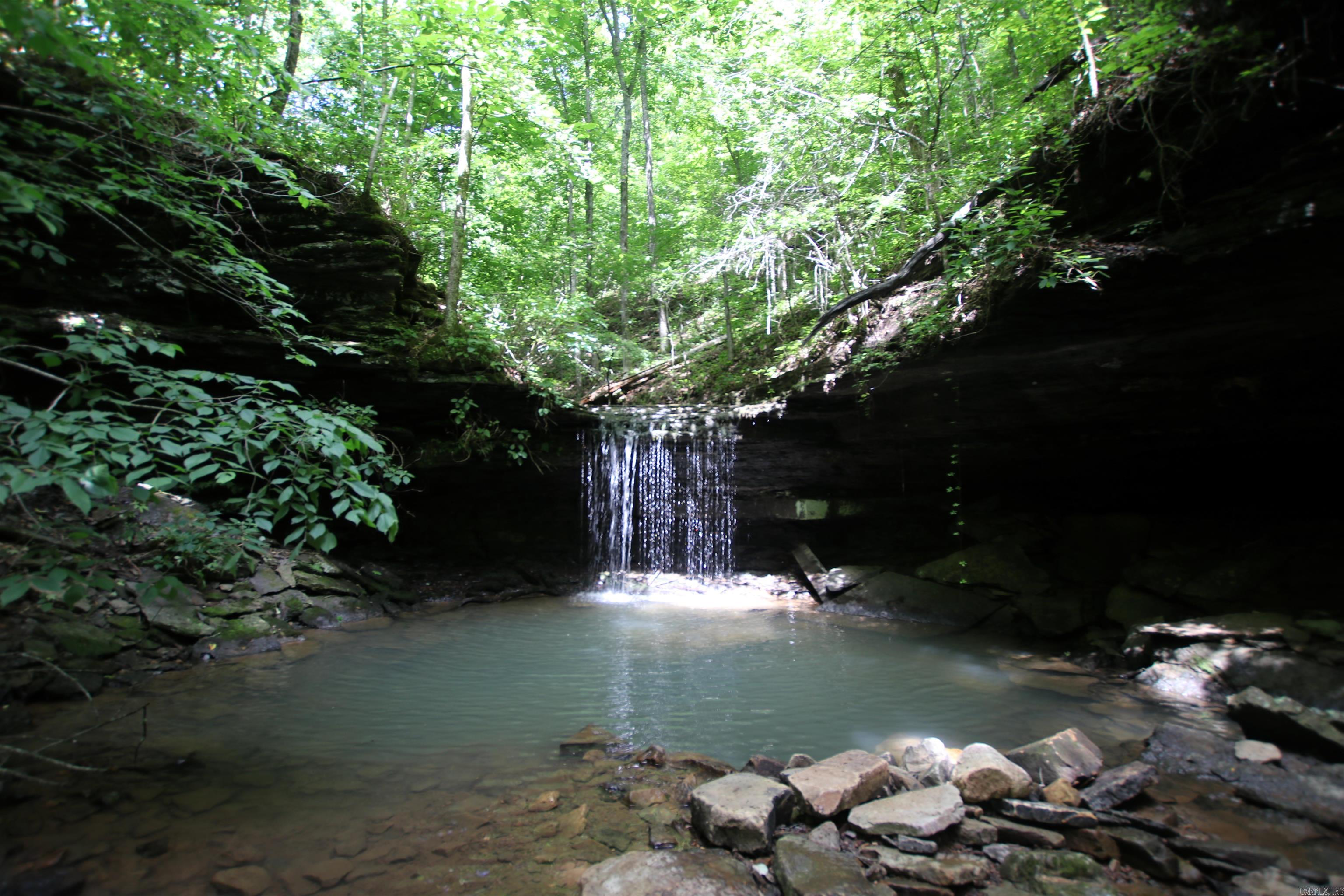 000 Morris  Leslie, AR