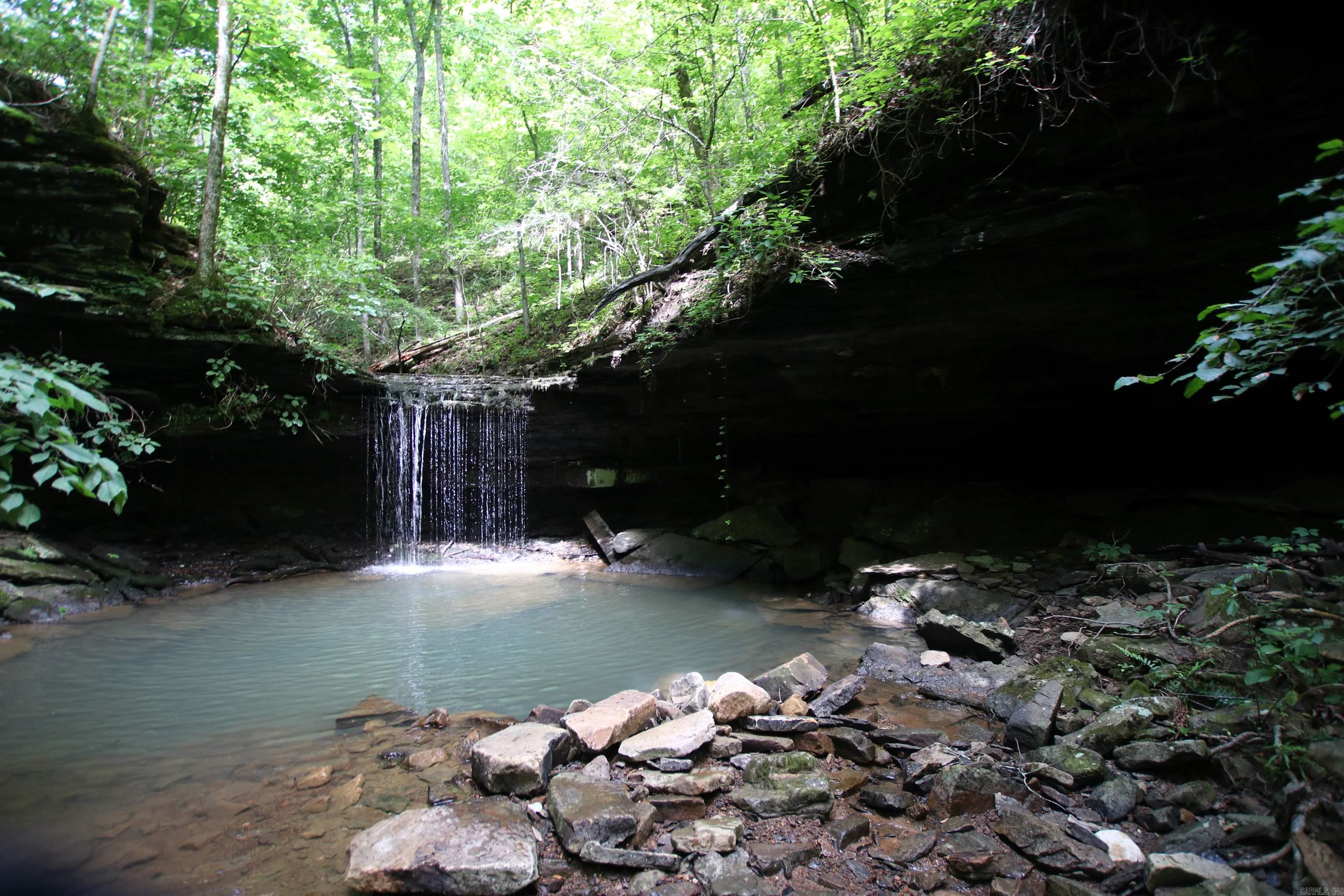 000 Morris  Leslie, AR