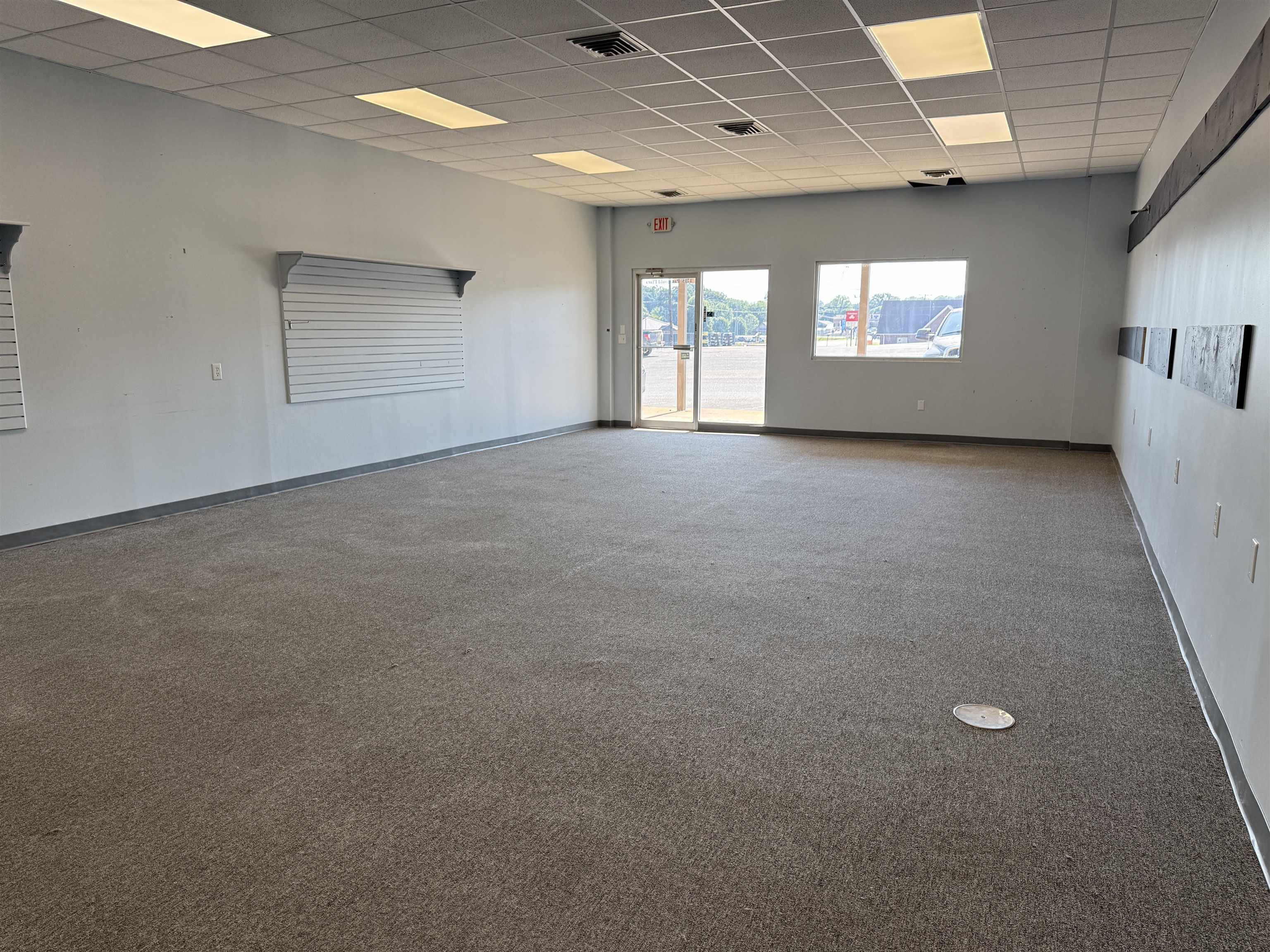 1715 W KINGSHIGHWAY PARAGOULD PLAZA Paragould, AR