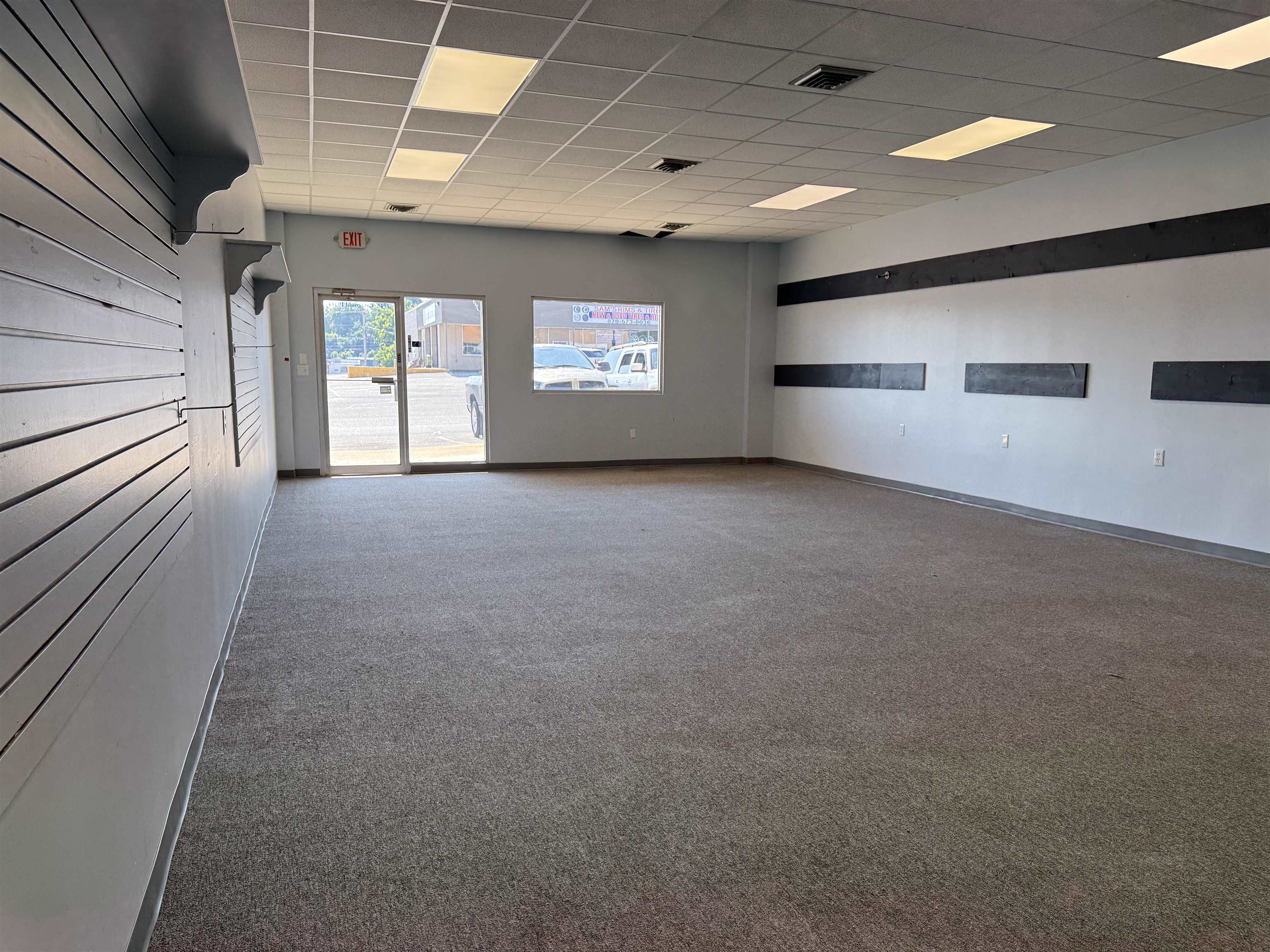 1715 W KINGSHIGHWAY PARAGOULD PLAZA Paragould, AR