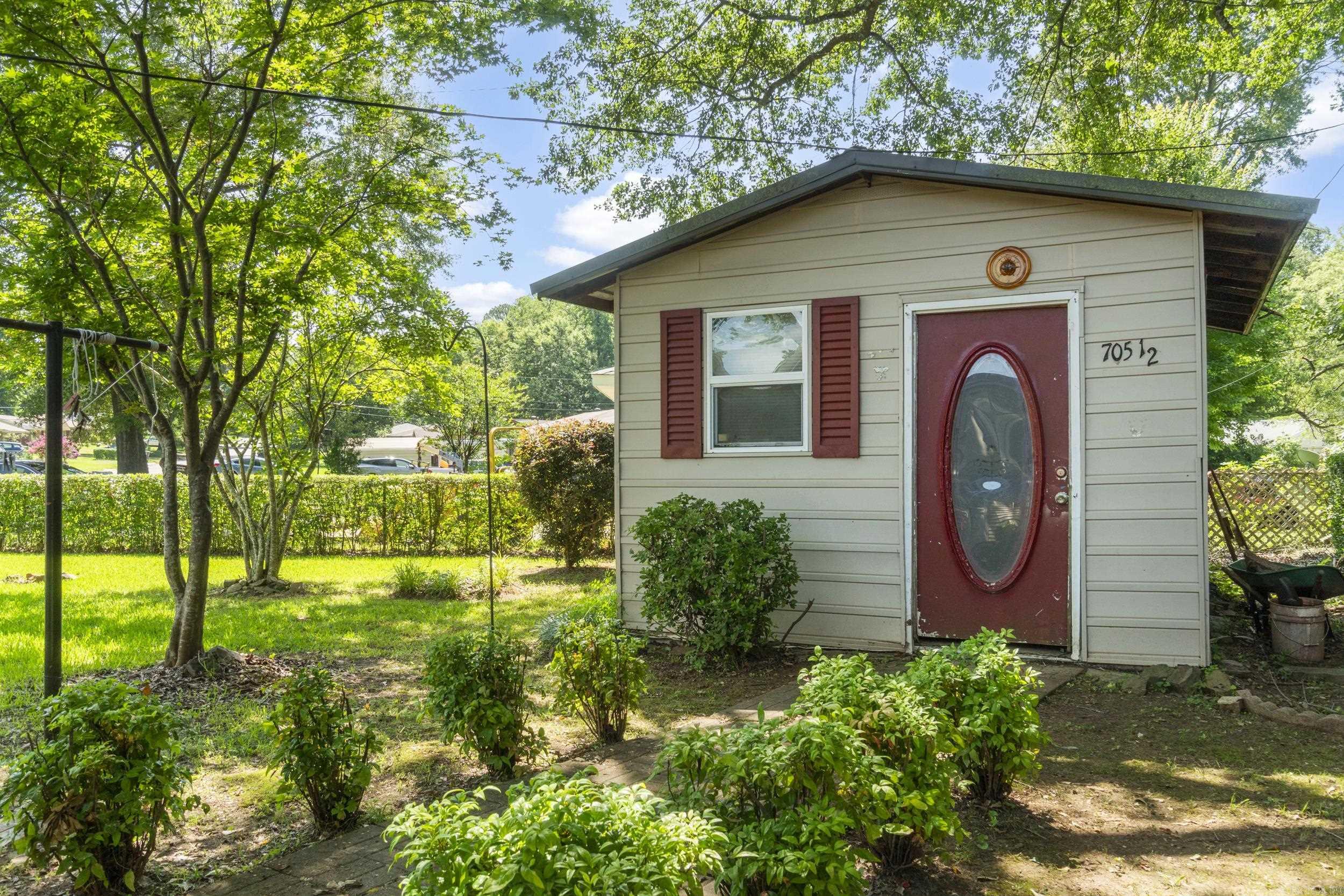 705 Neal St  Jacksonville, AR