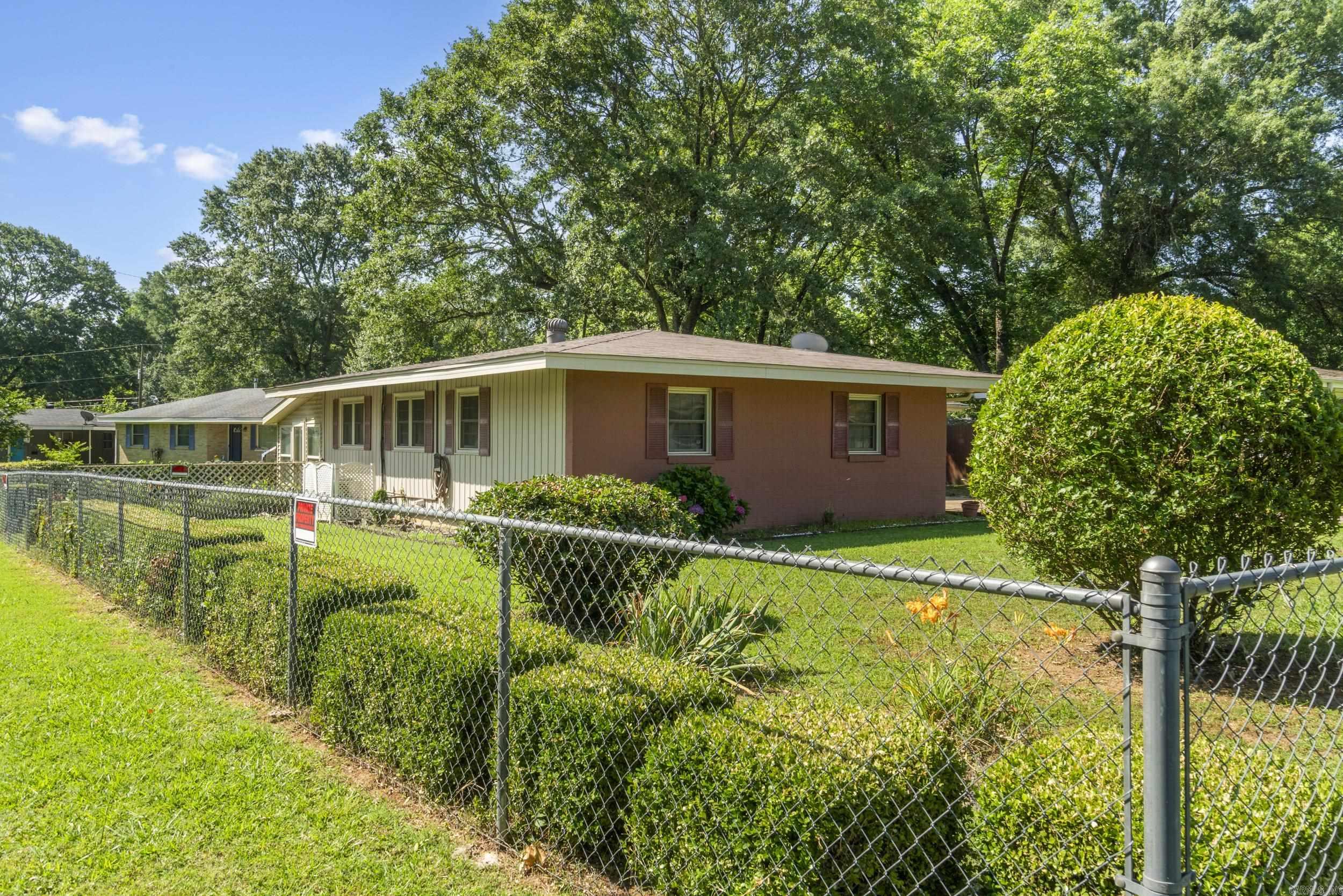 705 Neal St  Jacksonville, AR
