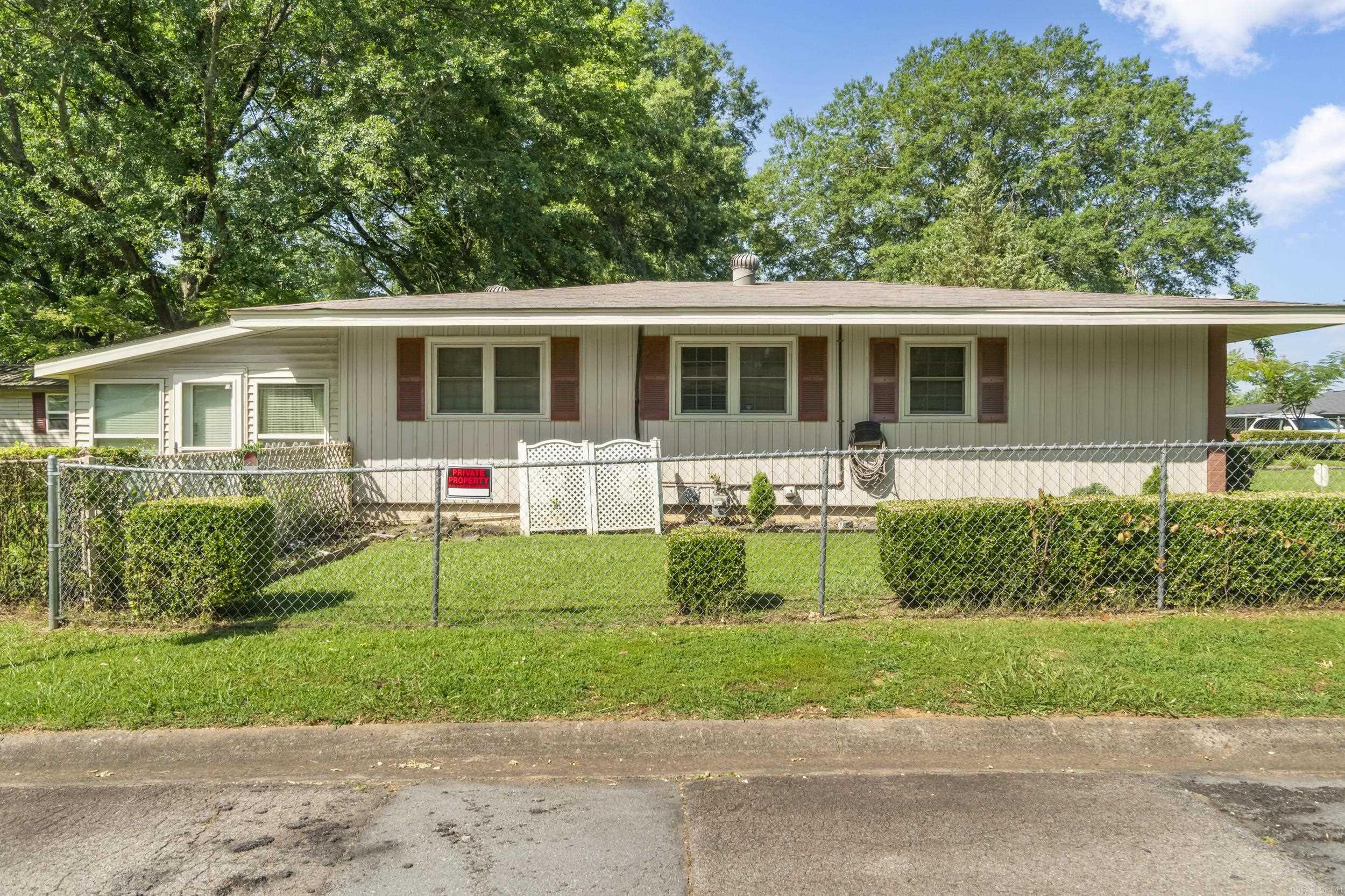 705 Neal St  Jacksonville, AR
