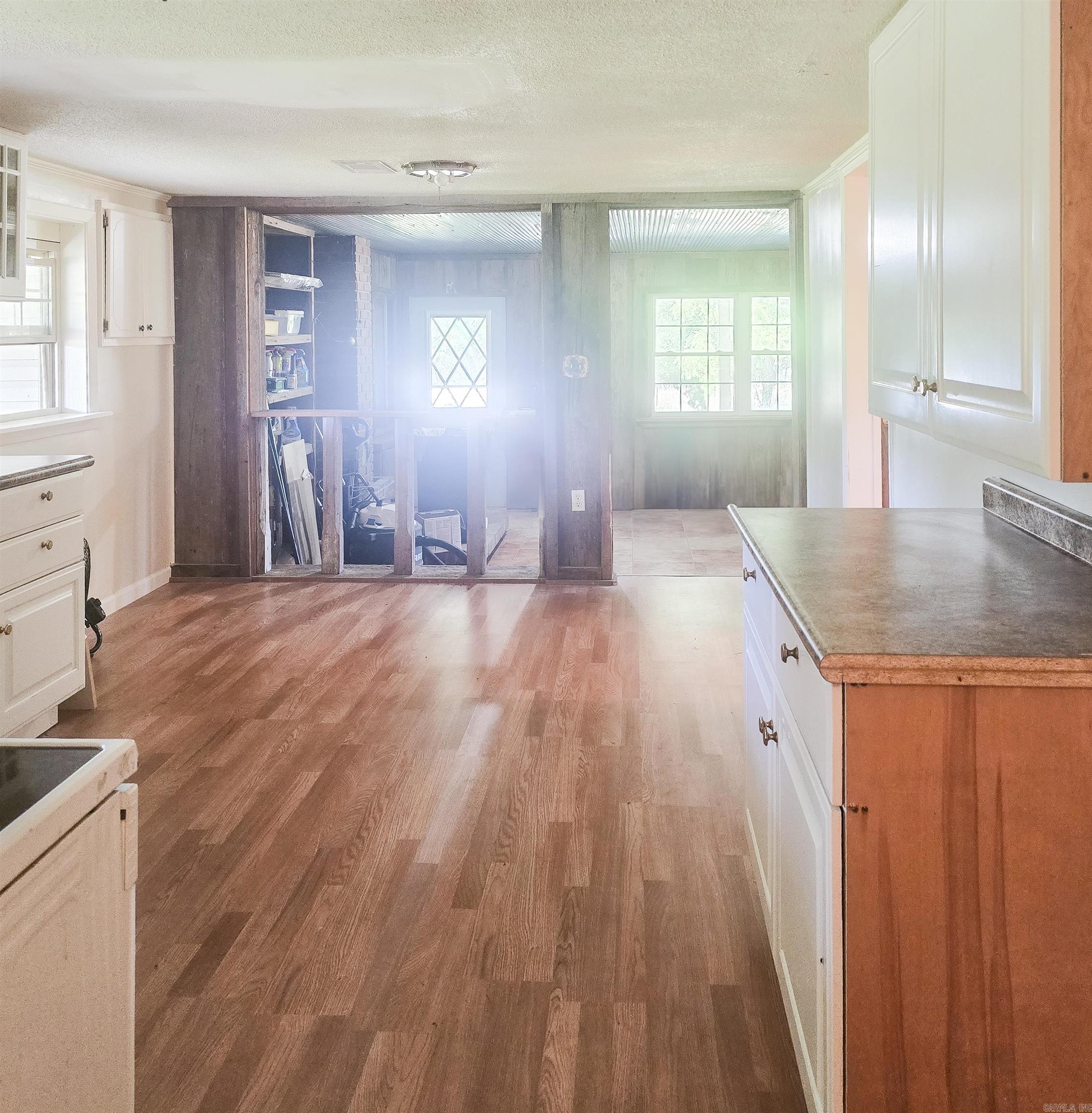 410 Pin Oak  Rose Bud, AR