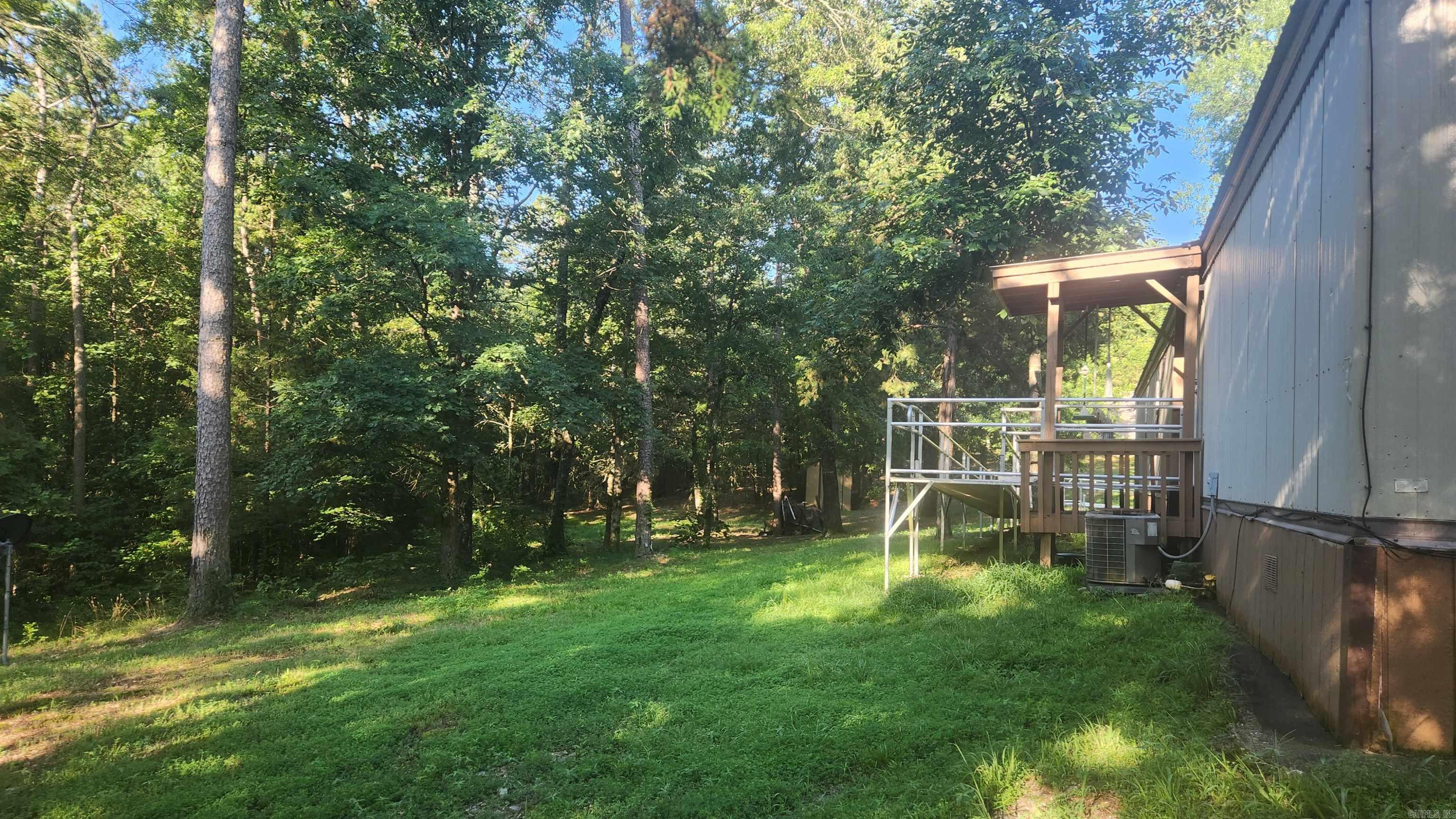 65 Farley Lane  Story, AR