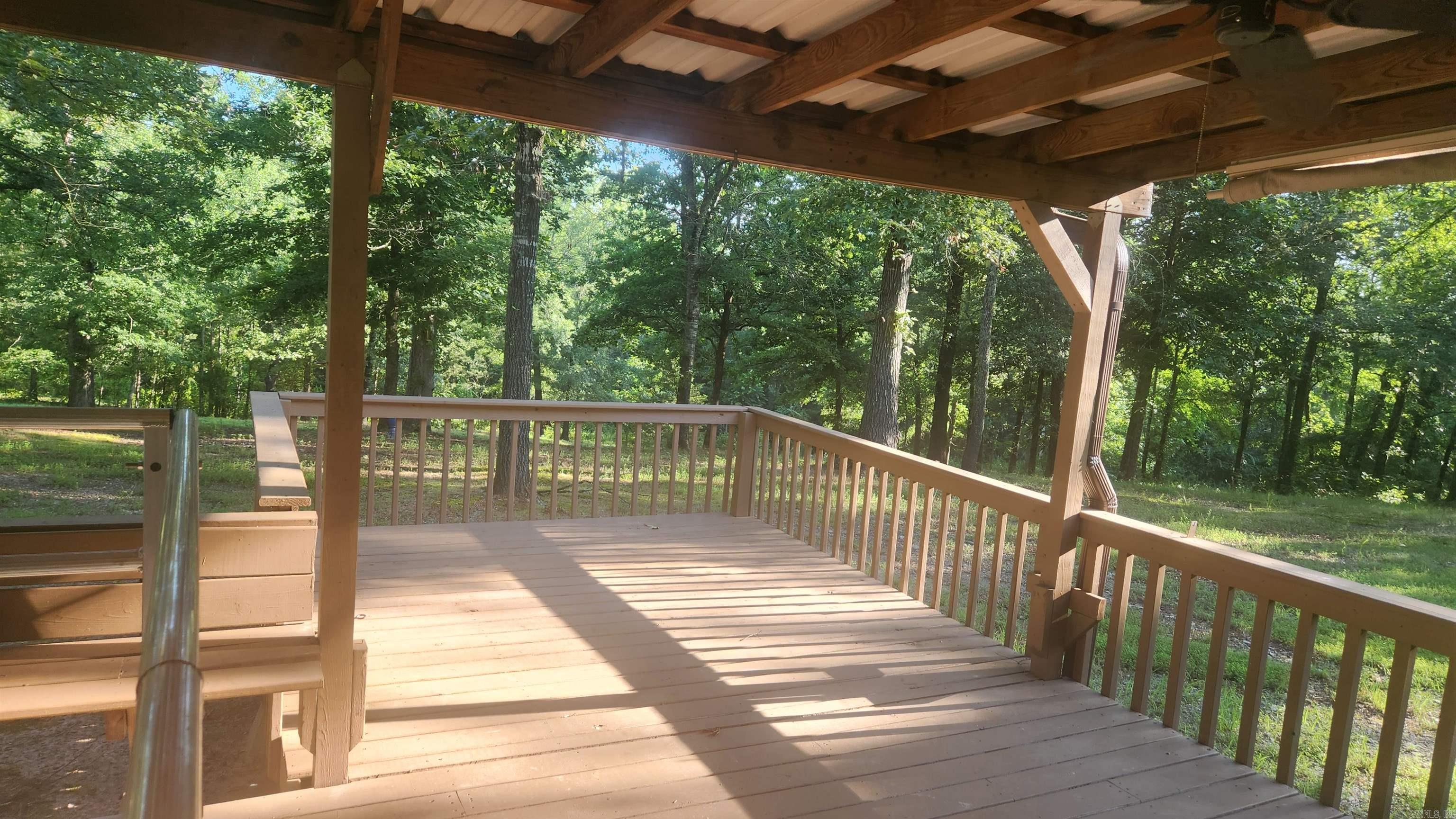 65 Farley Lane  Story, AR