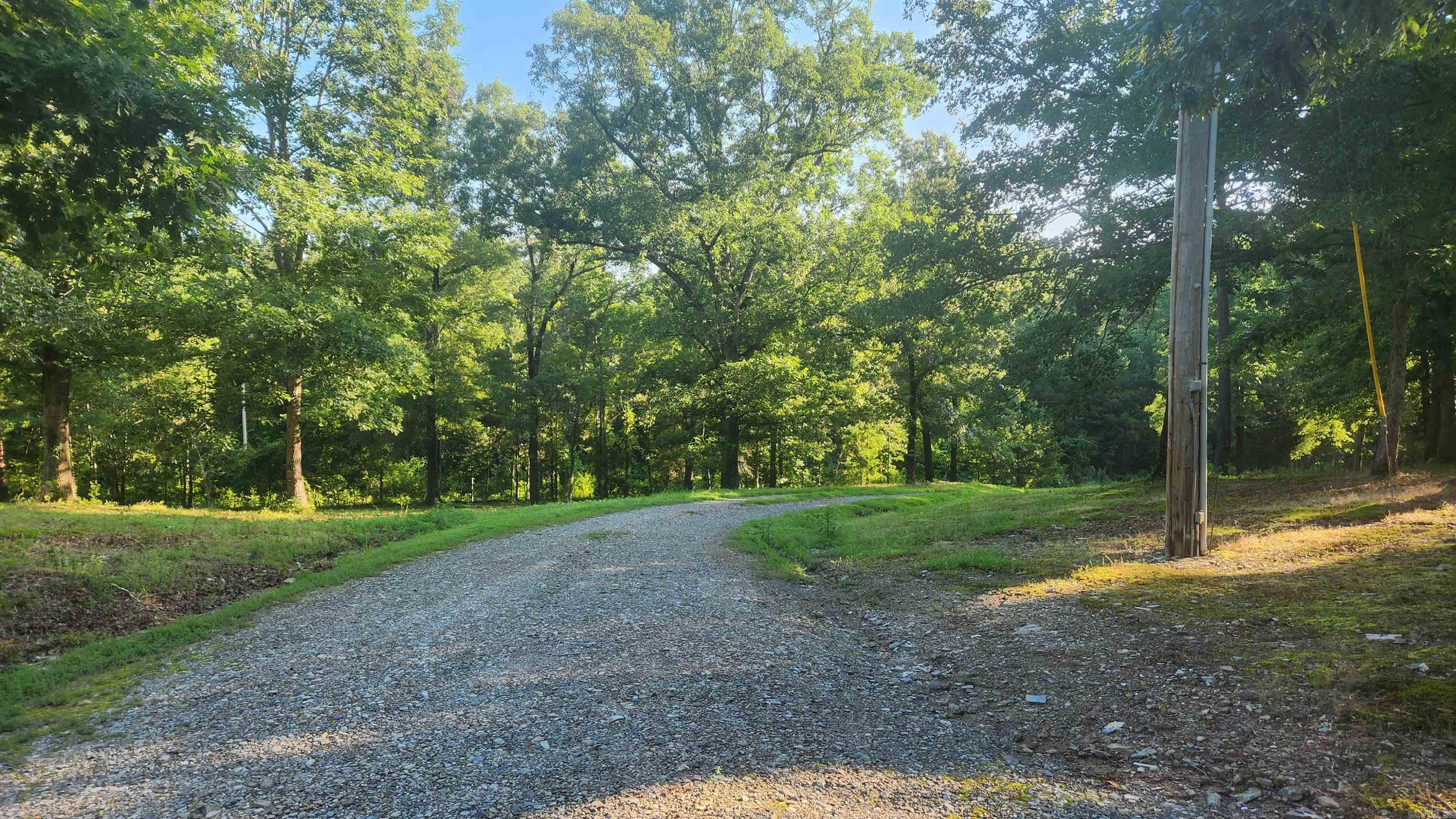65 Farley Lane  Story, AR