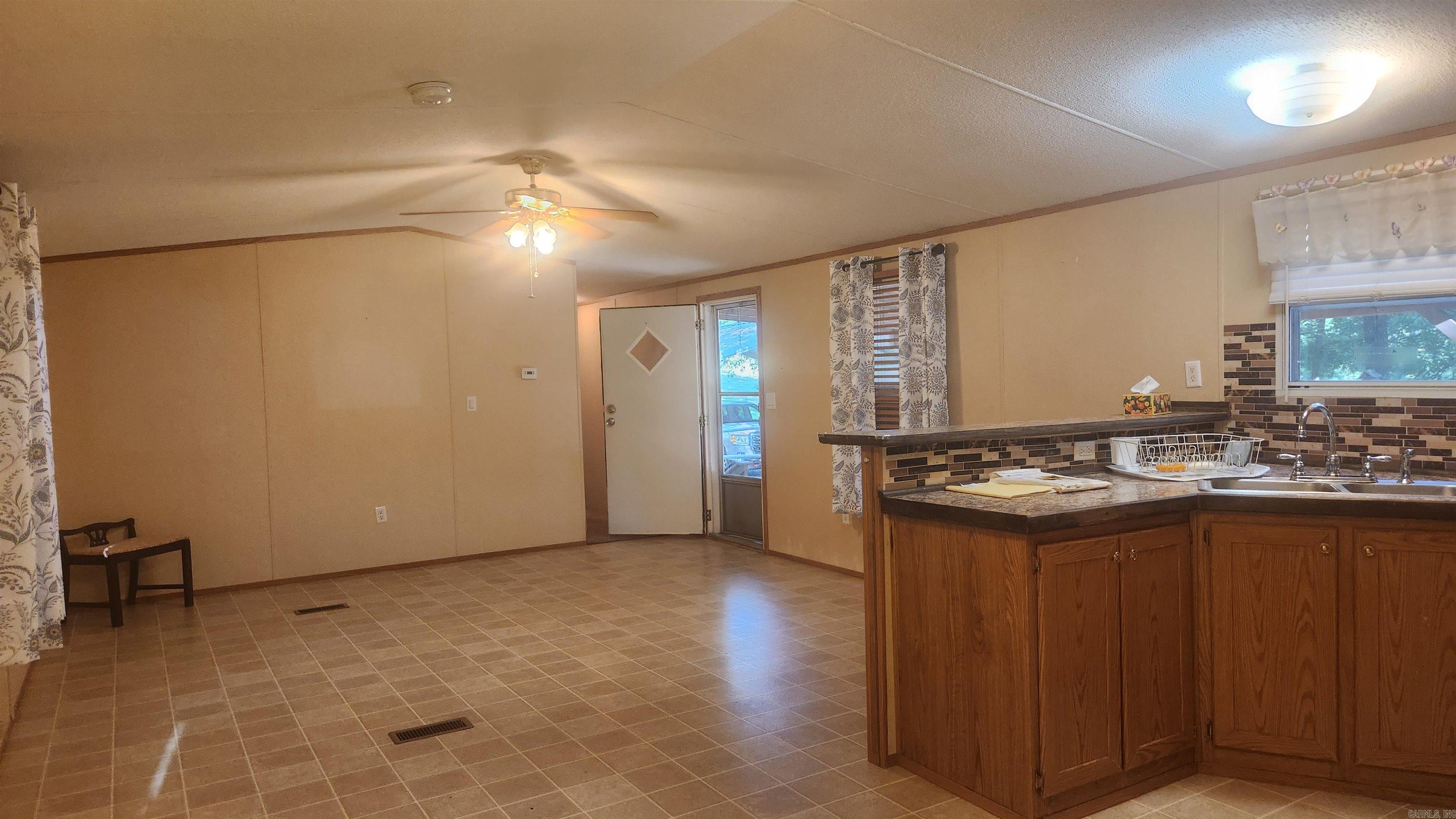 65 Farley Lane  Story, AR