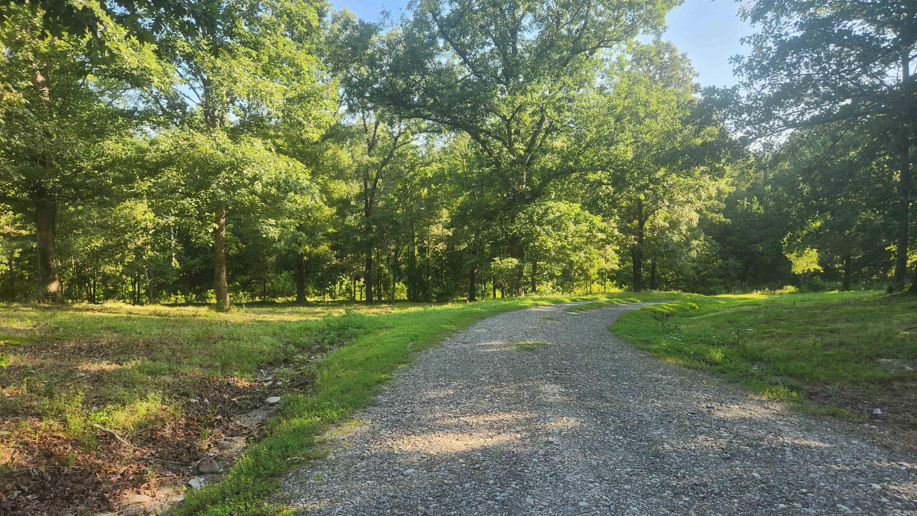65 Farley Lane  Story, AR