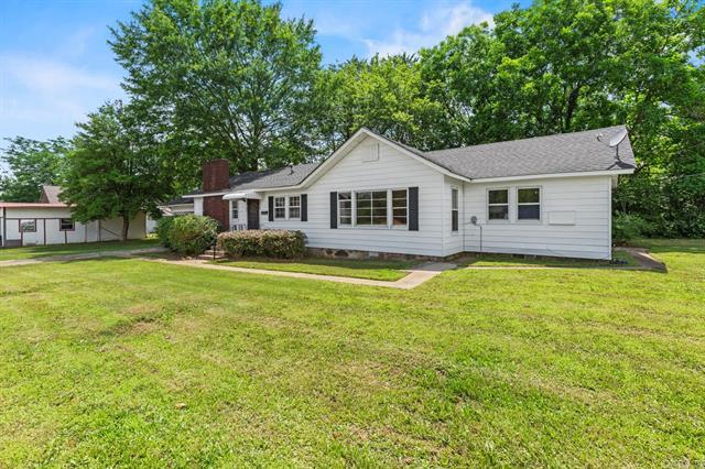 901 S Reine  Mena, AR