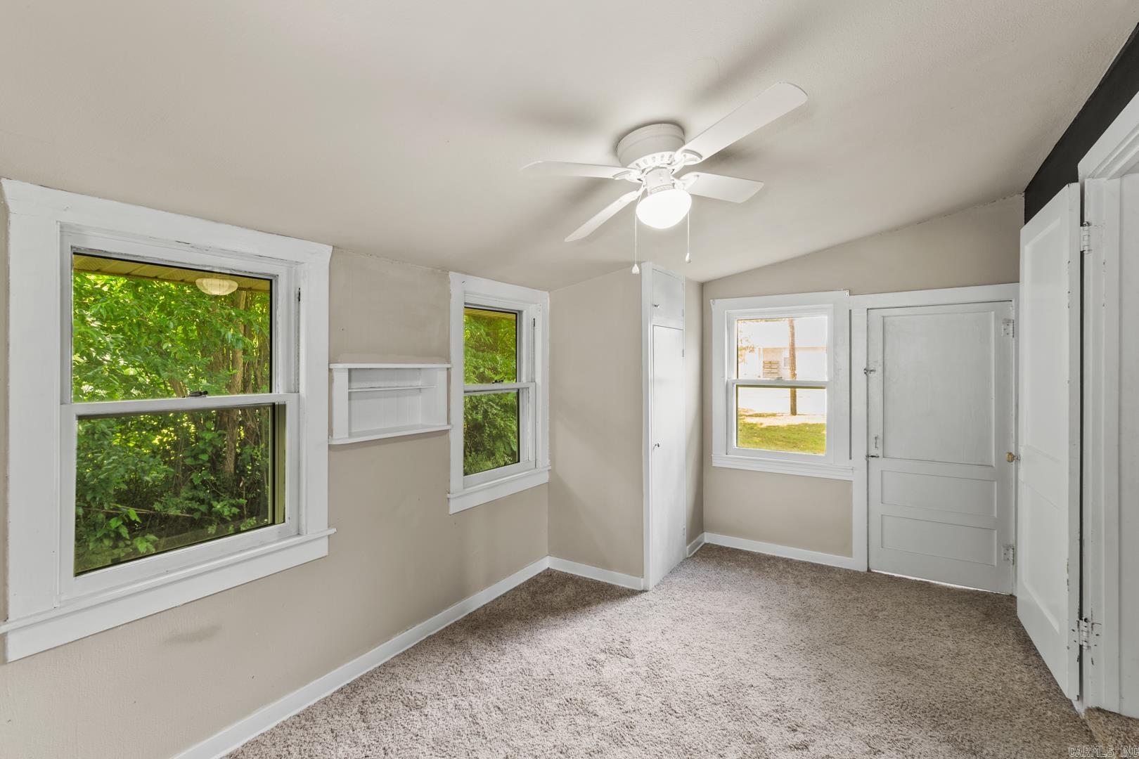 901 S Reine  Mena, AR