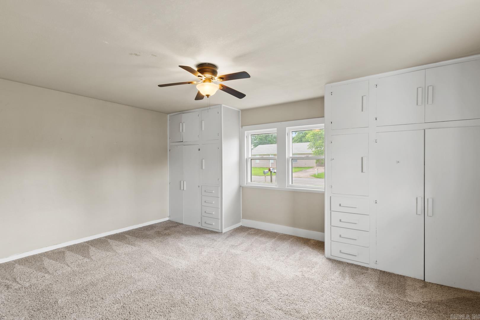 901 S Reine  Mena, AR