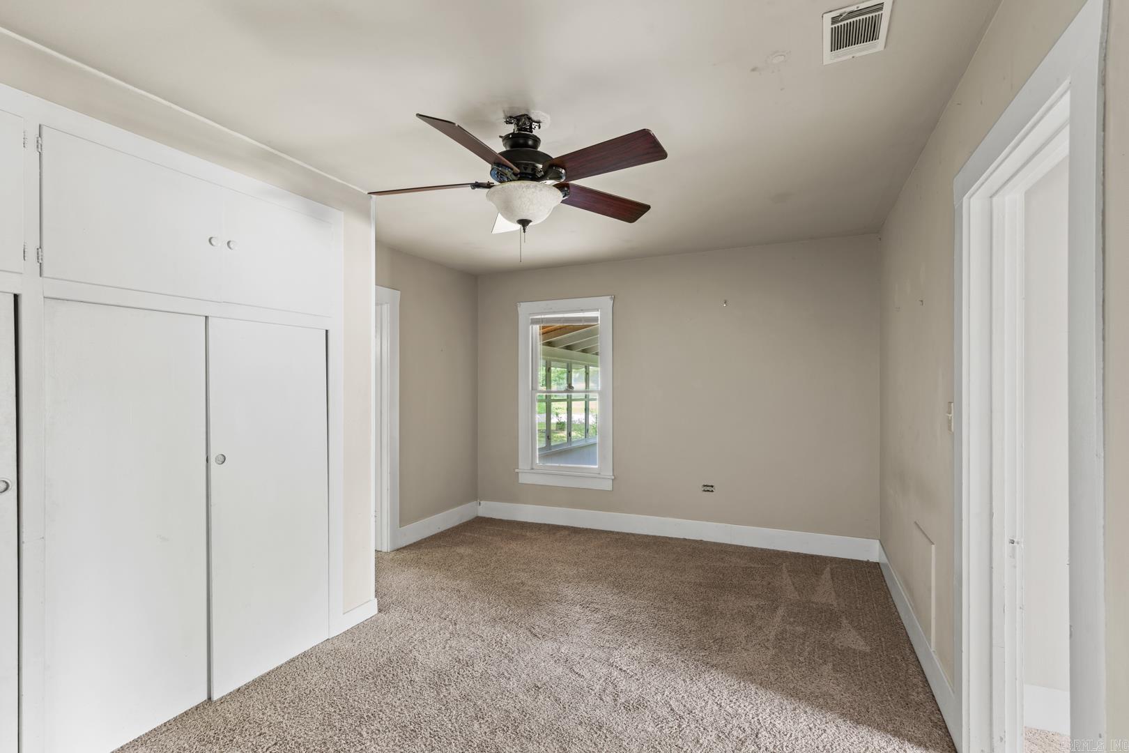 901 S Reine  Mena, AR