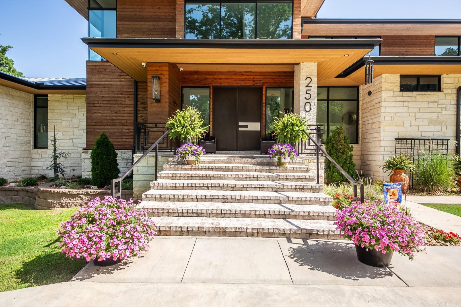 250 Pine  Heber Springs, AR