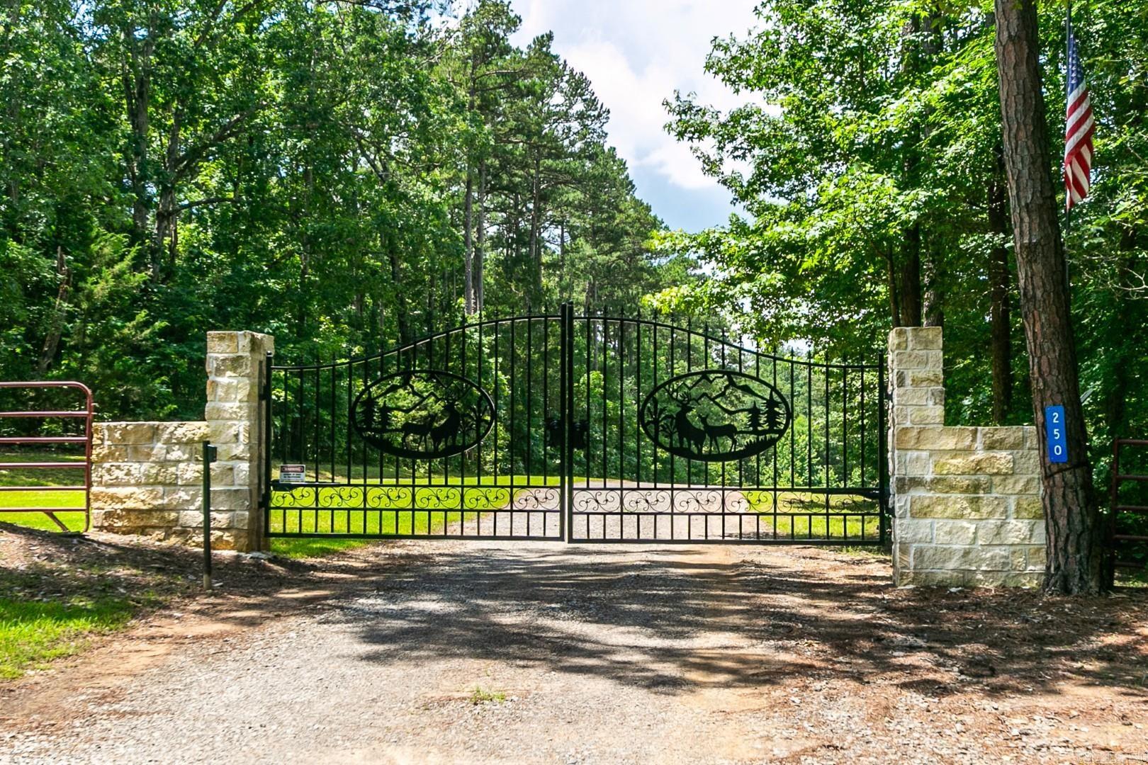 250 Pine  Heber Springs, AR