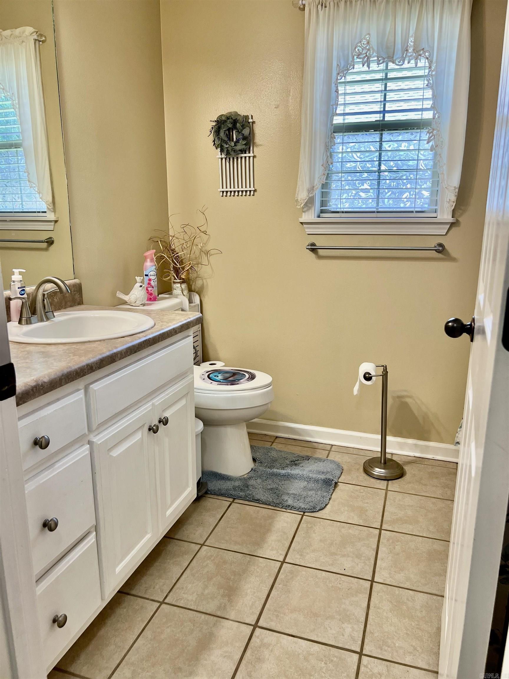 20 Livingstone  Searcy, AR